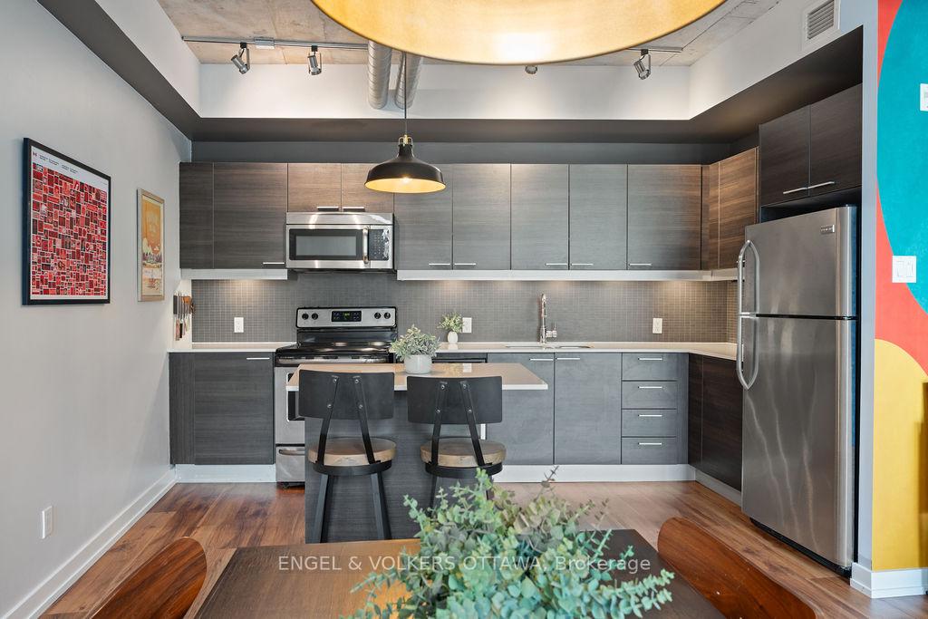 Photo 12 of Unit 206, 354 Gladstone Avenue, Ottawa, Ottawa Centre — HOMEH