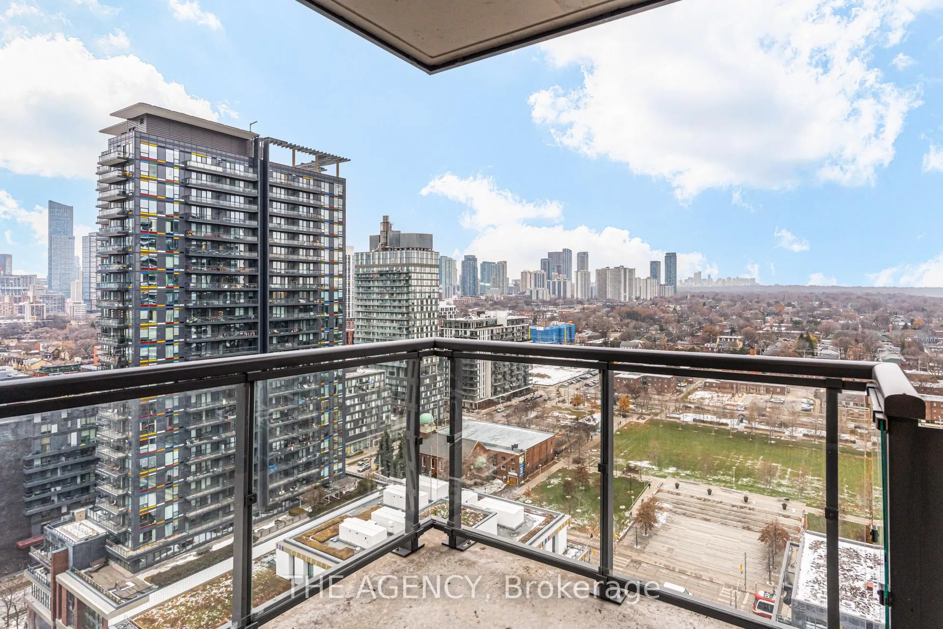 Photo 33 of Unit 2009, 55 Regent Park Boulevard, Toronto, Regent Park — HOMEH