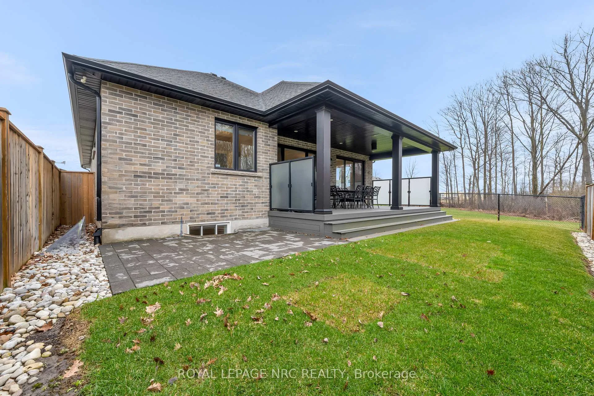 Photo 38 of 2 Mcfarland Street, Thorold, Hurricane/Merrittville — HOMEH