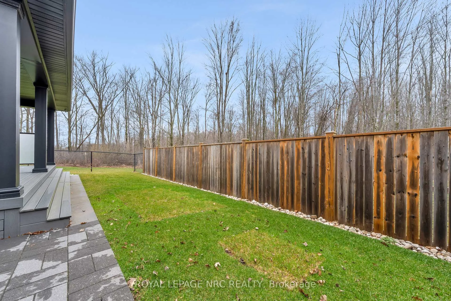 Photo 39 of 2 Mcfarland Street, Thorold, Hurricane/Merrittville — HOMEH