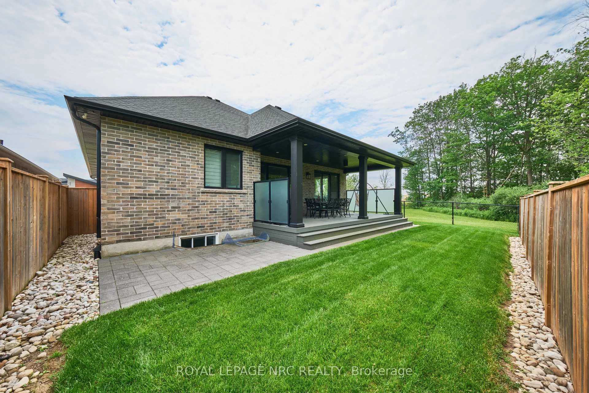 Photo 49 of 2 Mcfarland Street, Thorold, Hurricane/Merrittville — HOMEH