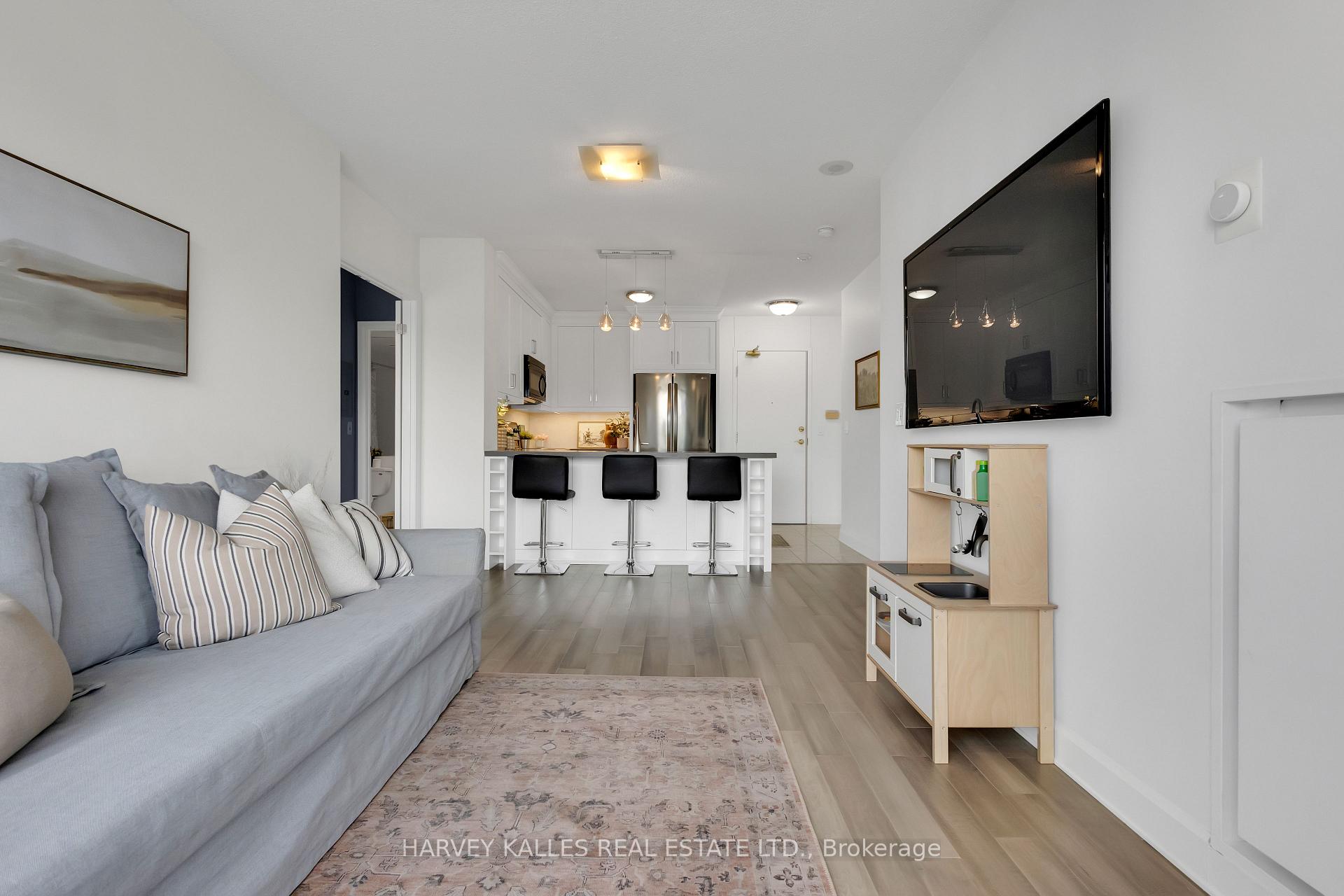 Photo 1 of Unit 605, 1801 Bayview Avenue, Toronto, Leaside — HOMEH
