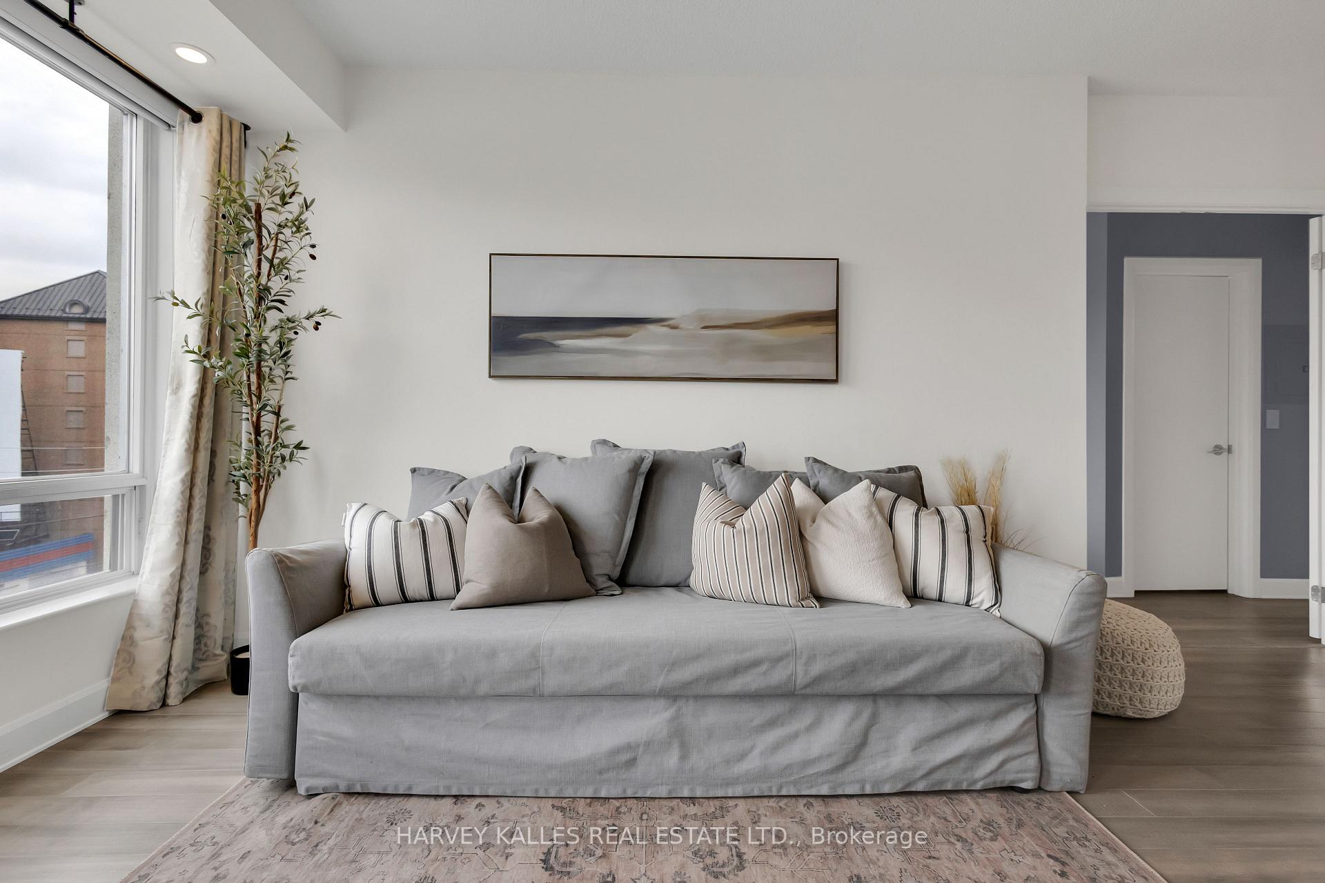 Photo 15 of Unit 605, 1801 Bayview Avenue, Toronto, Leaside — HOMEH