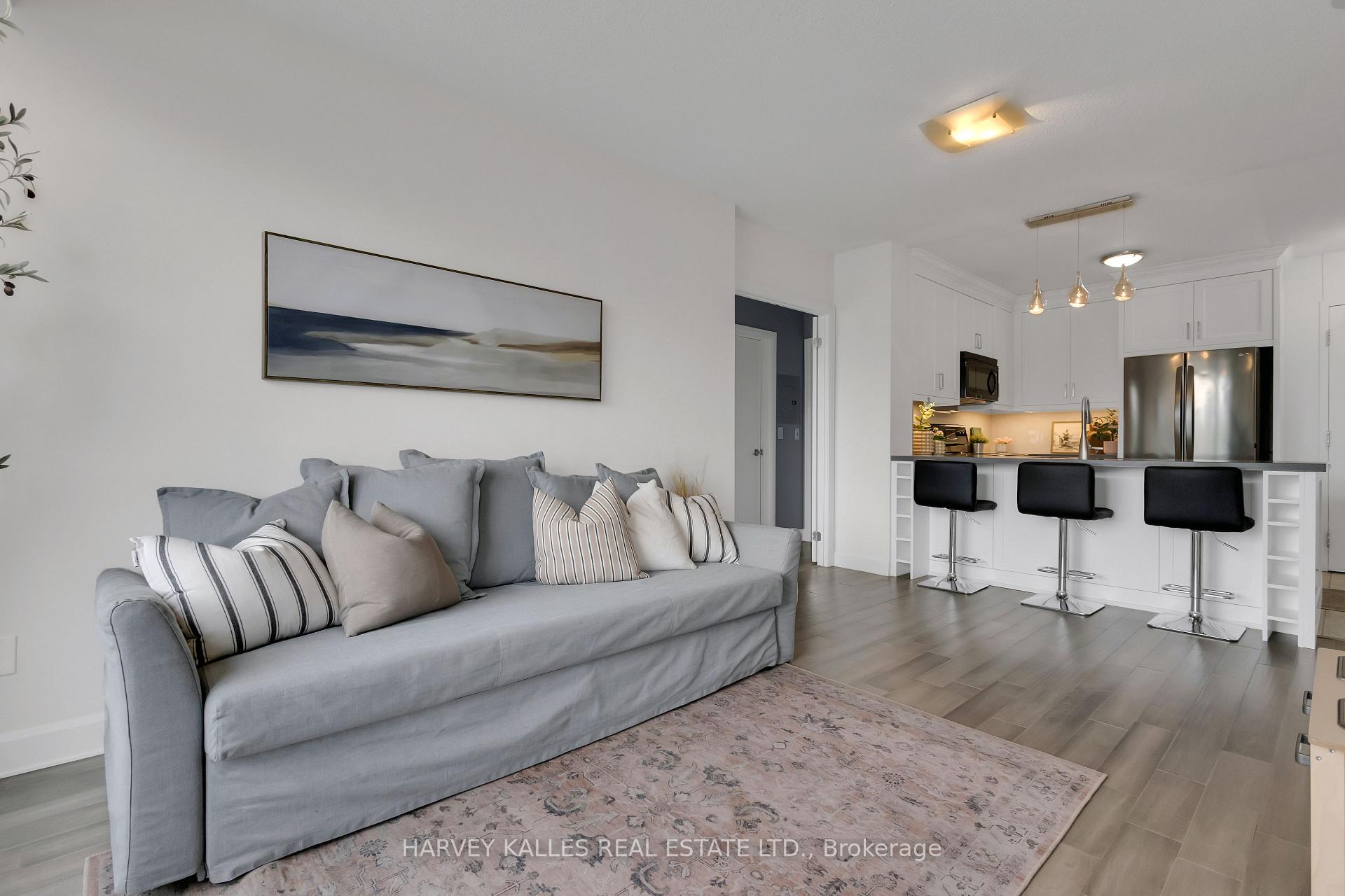 Photo 16 of Unit 605, 1801 Bayview Avenue, Toronto, Leaside — HOMEH