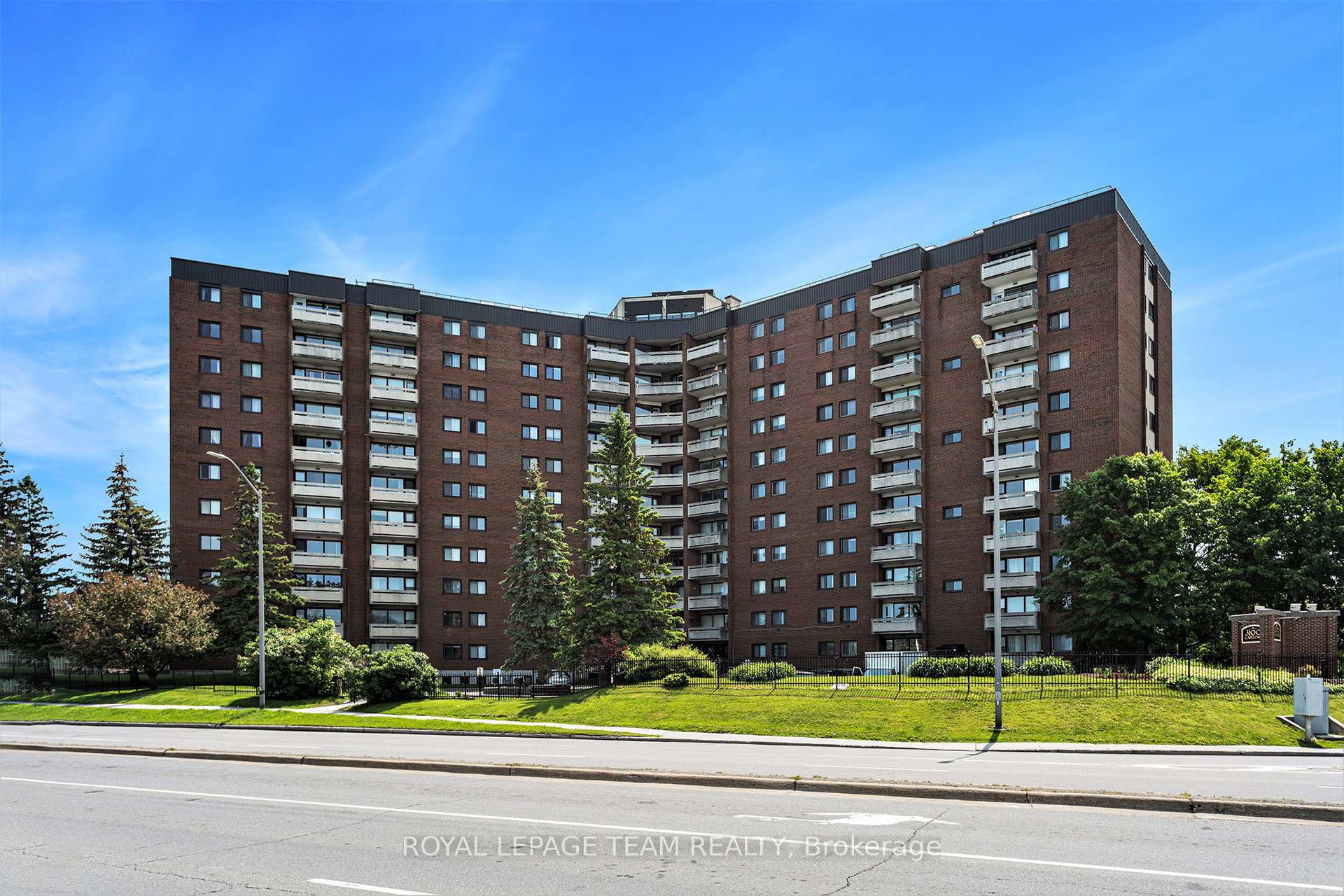 Front of Unit 208, 3100 Carling Avenue