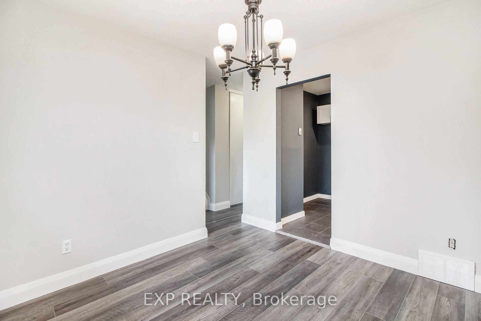 Photo 9 of 1687 Meadowbrook Road, Ottawa, Pineview — HOMEH