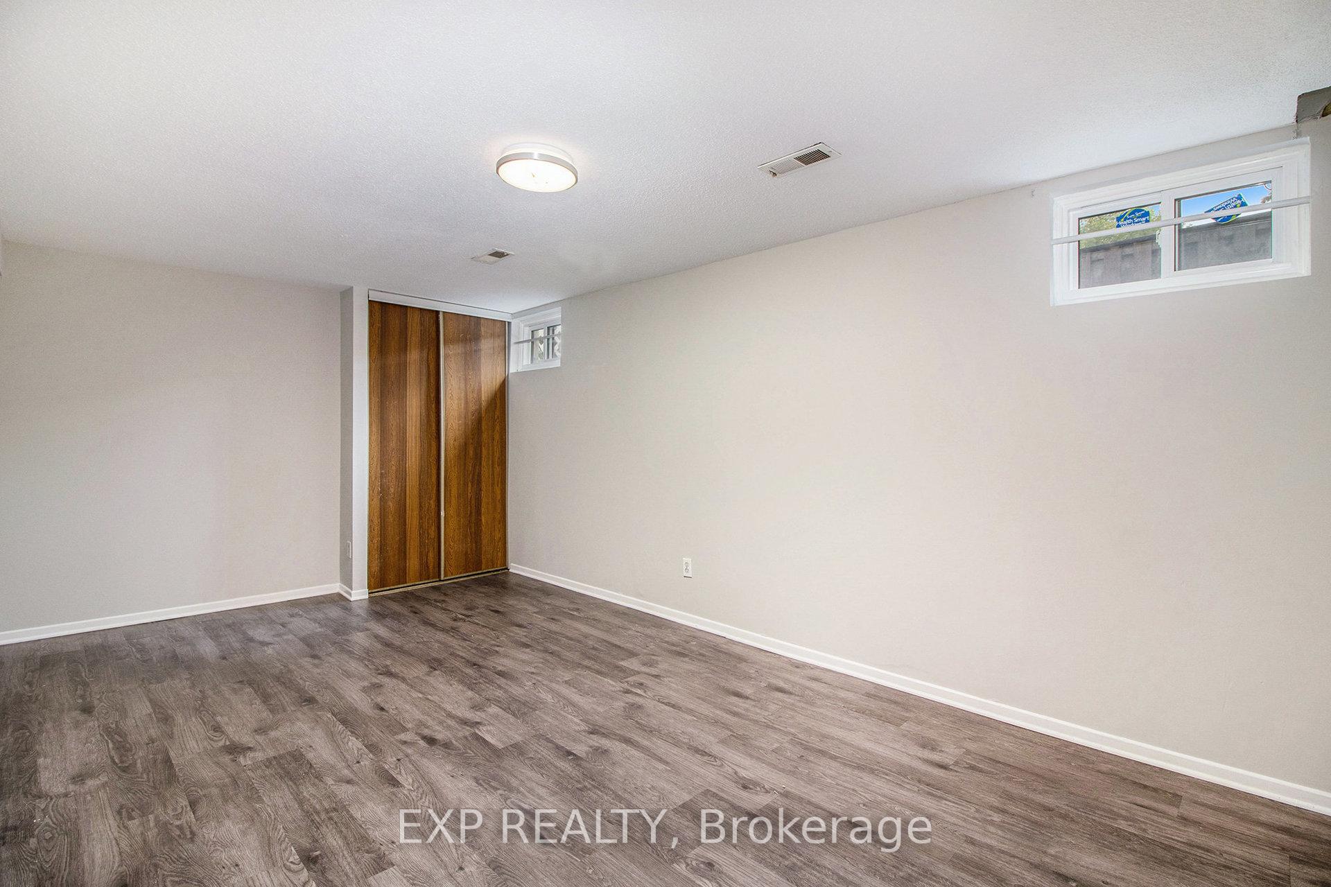 Photo 21 of 1687 Meadowbrook Road, Ottawa, Pineview — HOMEH