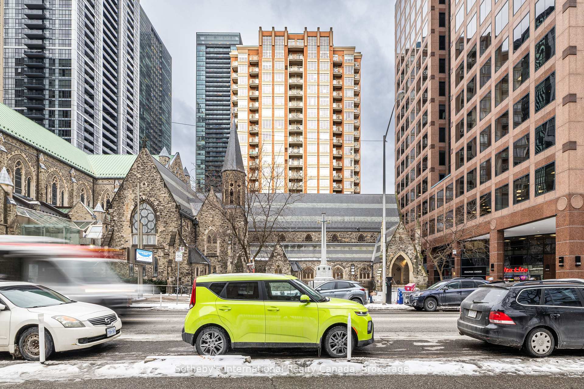 Photo 5 of Unit 901, 100 Hayden Street, Toronto, Church-Yonge Corridor — HOMEH