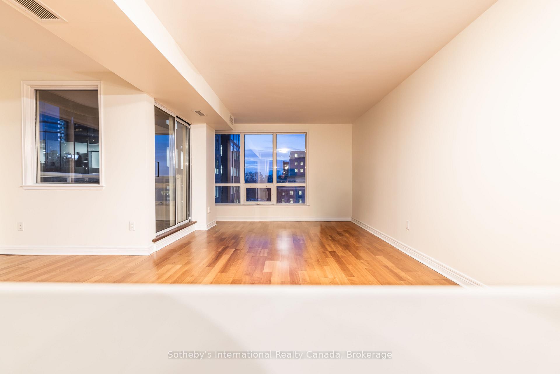 Photo 8 of Unit 901, 100 Hayden Street, Toronto, Church-Yonge Corridor — HOMEH