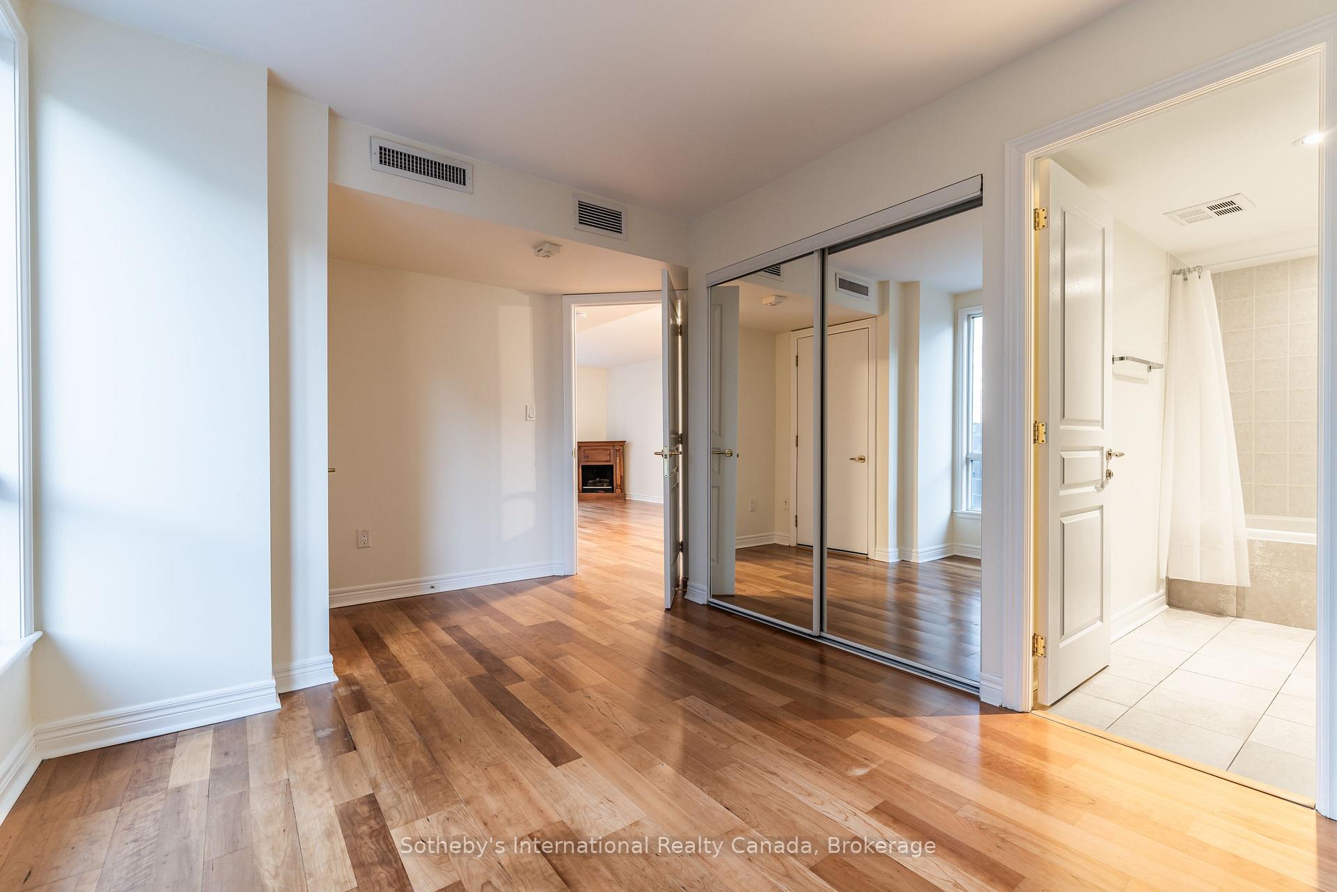 Photo 23 of Unit 901, 100 Hayden Street, Toronto, Church-Yonge Corridor — HOMEH