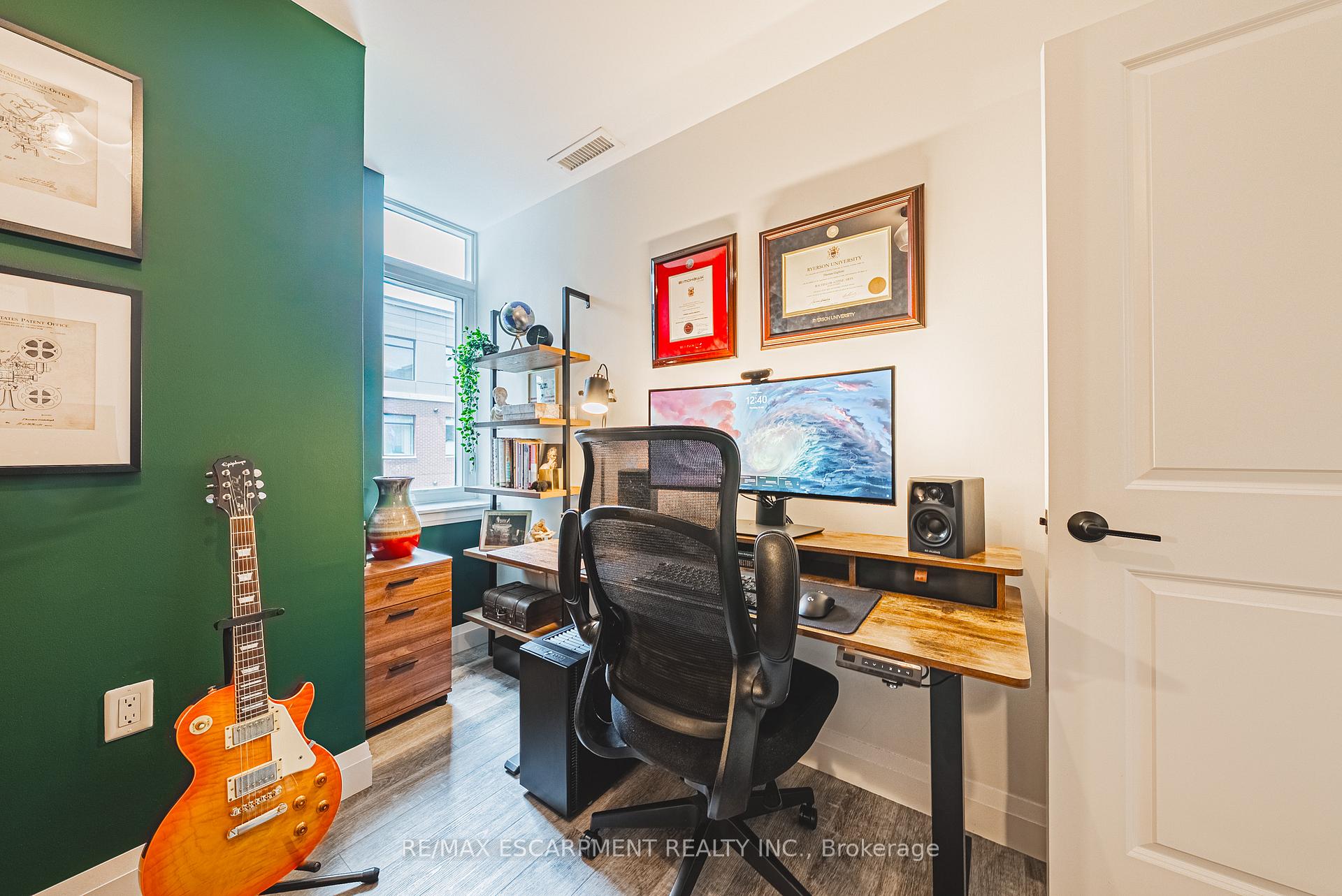 Photo 16 of Unit 312, 1 Redfern Avenue, Hamilton, Mountview — HOMEH