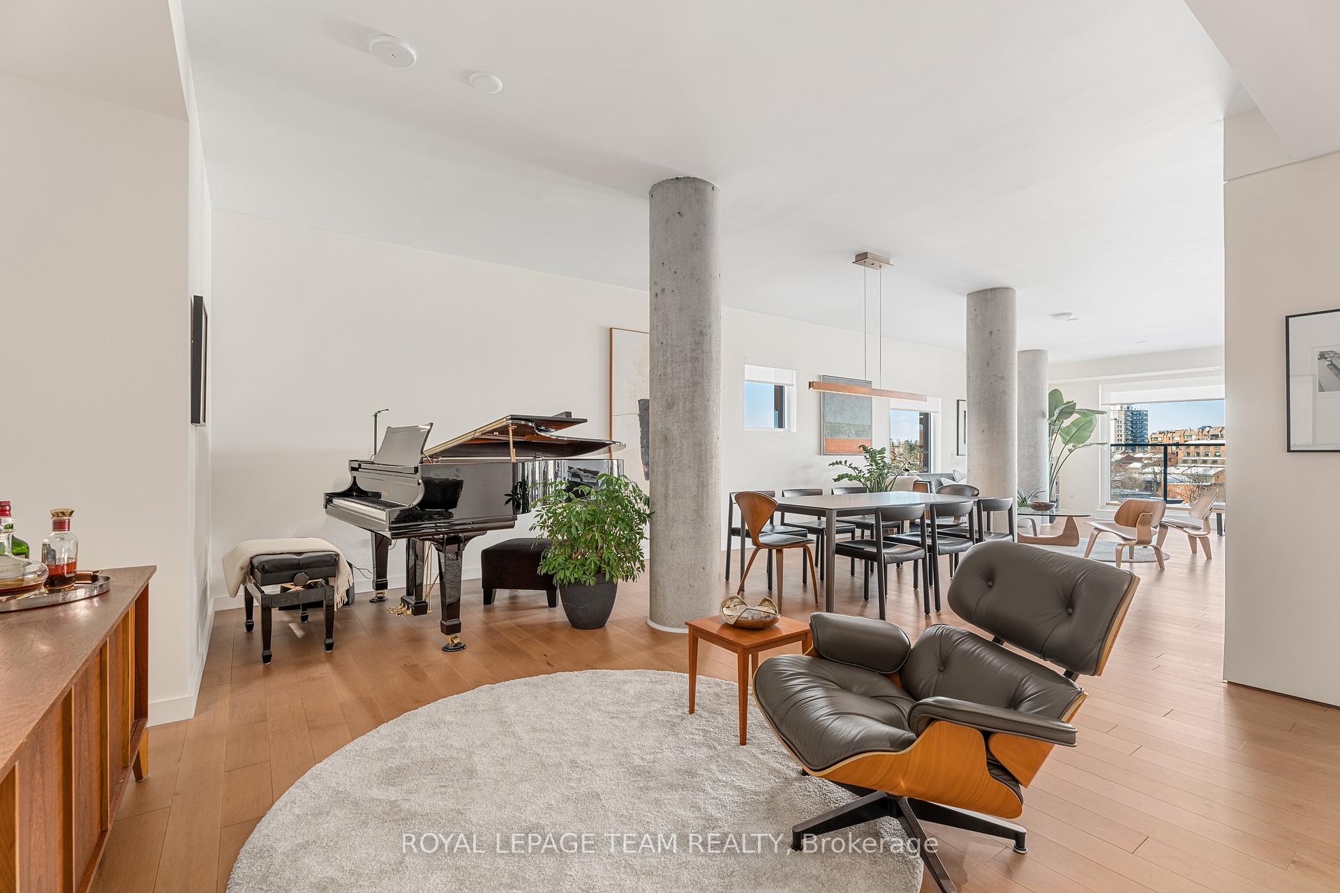 Photo 3 of Unit 504, 135 Barrette Street, Ottawa, Vanier — HOMEH