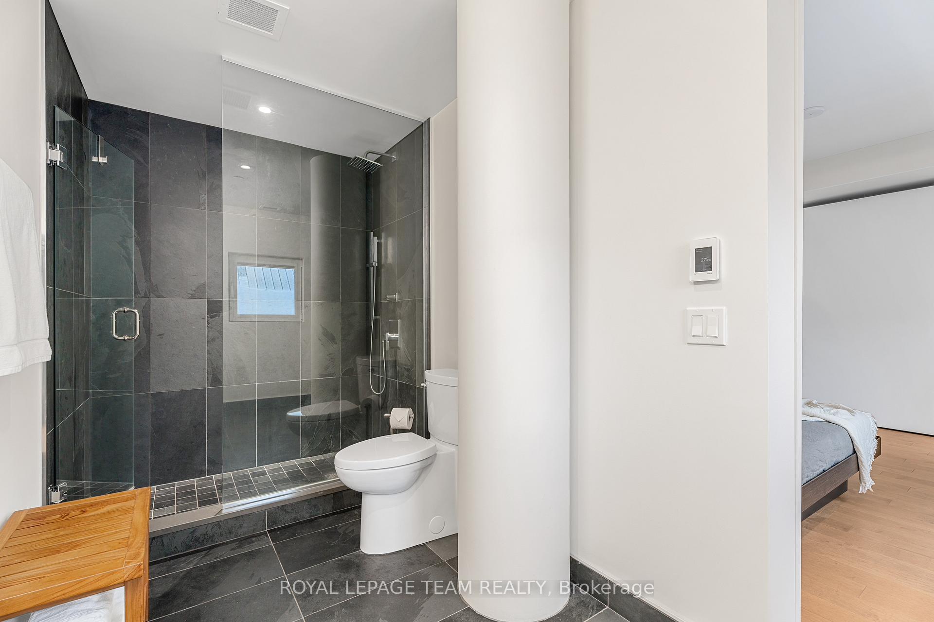 Photo 29 of Unit 504, 135 Barrette Street, Ottawa, Vanier — HOMEH
