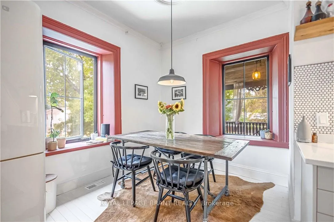 Photo 15 of 57 Main Street, Brant, Paris — HOMEH