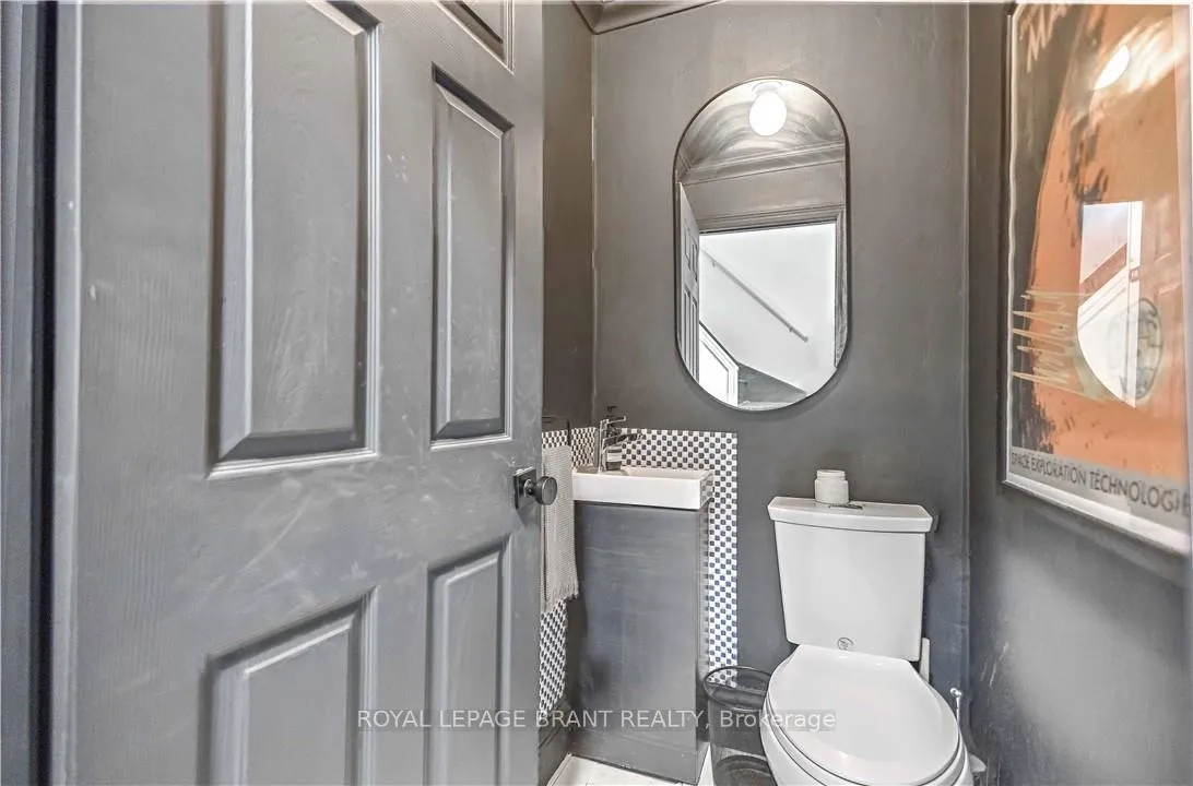 Photo 20 of 57 Main Street, Brant, Paris — HOMEH