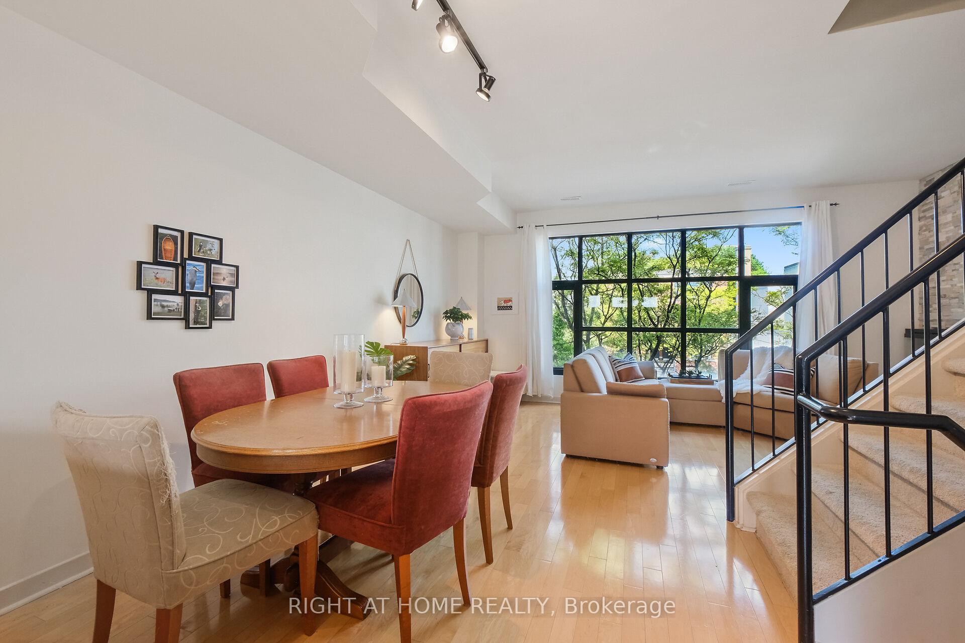 Photo 15 of 19 Tuscan Private, Ottawa, West Centre Town — HOMEH