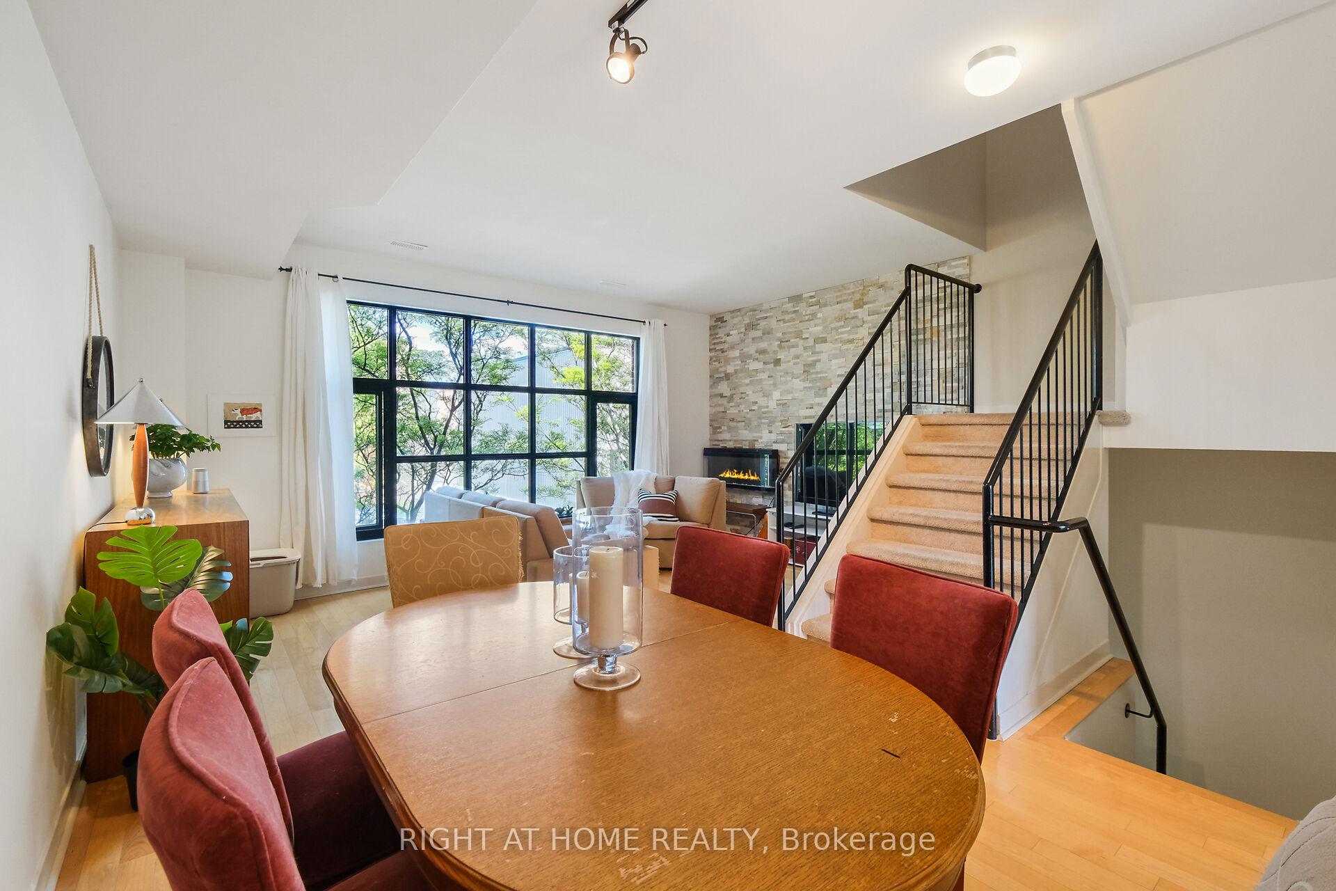 Photo 16 of 19 Tuscan Private, Ottawa, West Centre Town — HOMEH