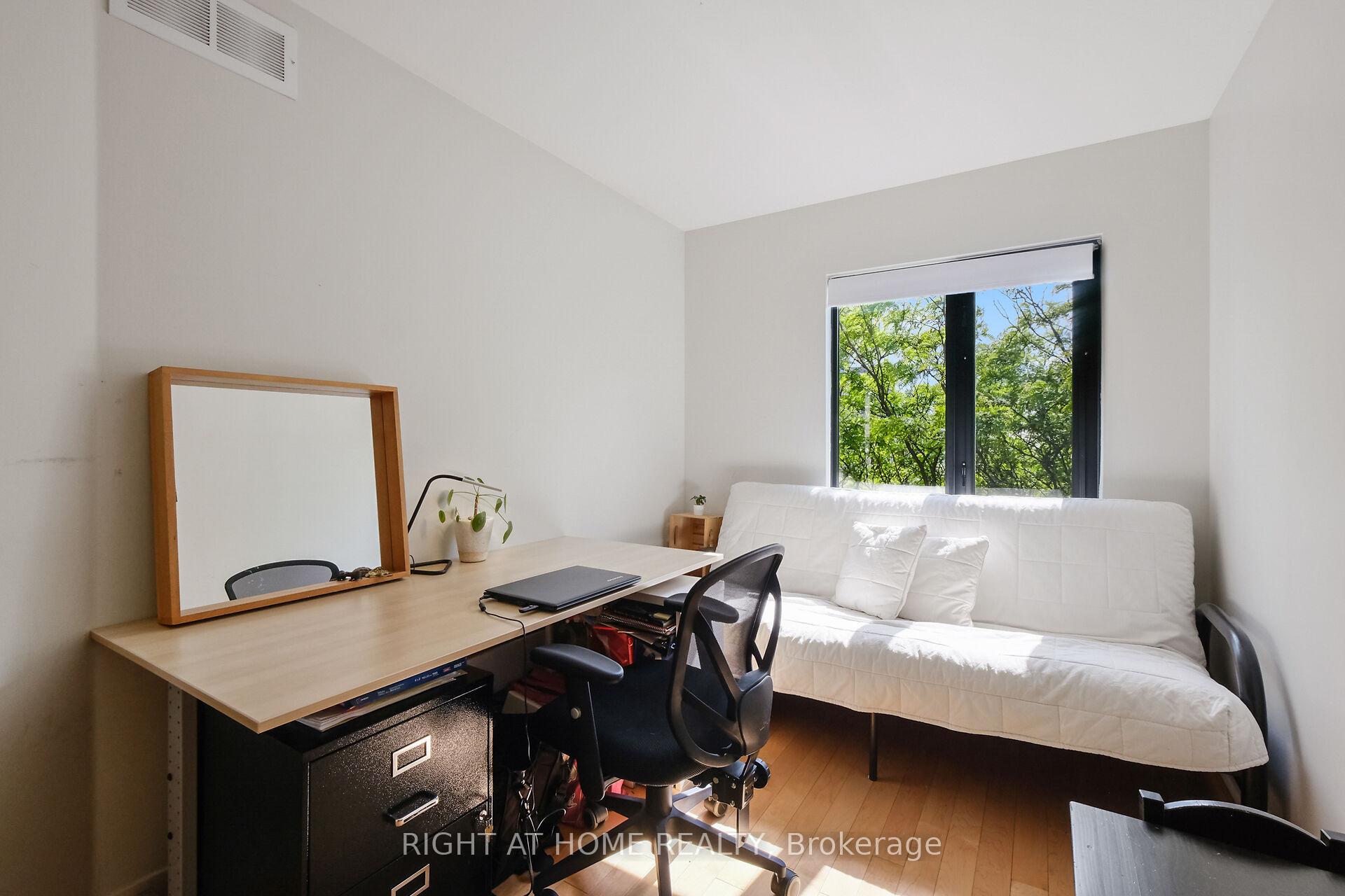 Photo 38 of 19 Tuscan Private, Ottawa, West Centre Town — HOMEH