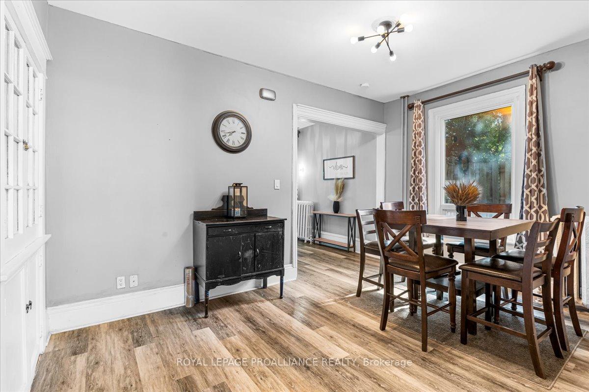 Photo 11 of 8 Olive Street, Belleville, Belleville Ward — HOMEH