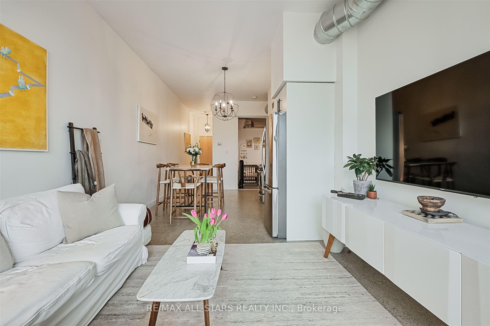 Photo 6 of Unit 608, 510 King Street E, Toronto, Moss Park — HOMEH