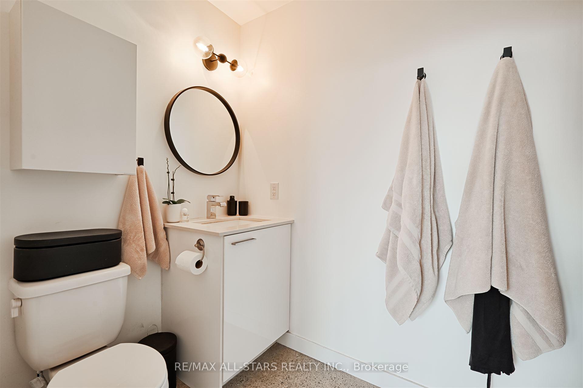 Photo 15 of Unit 608, 510 King Street E, Toronto, Moss Park — HOMEH