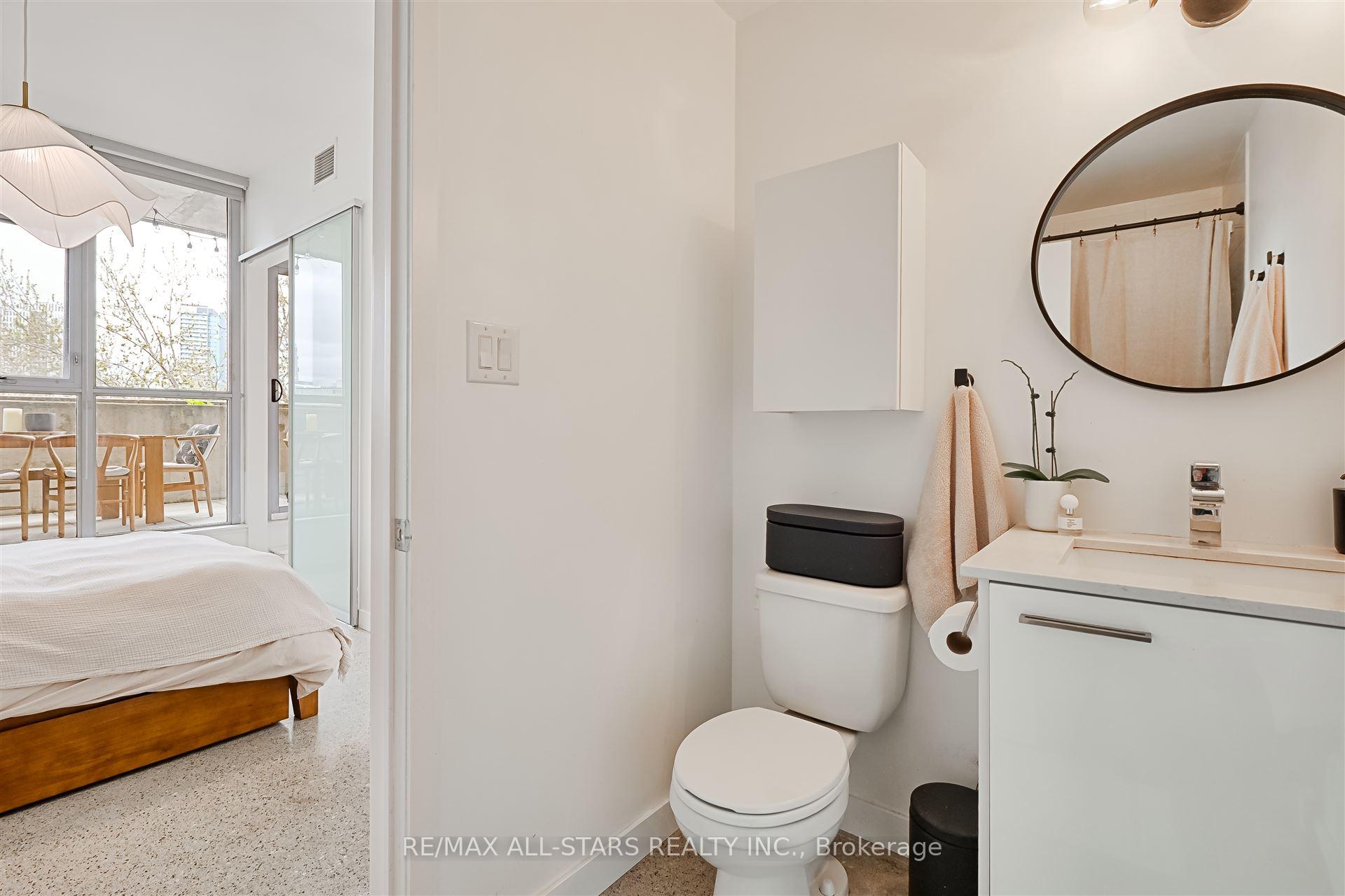 Photo 16 of Unit 608, 510 King Street E, Toronto, Moss Park — HOMEH