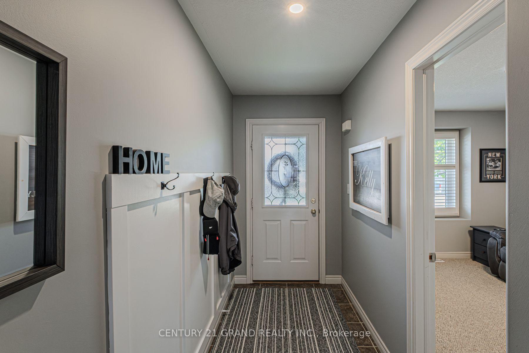 Photo 5 of Unit 16, 385 Park Road N, Brant, Brantford Twp — HOMEH