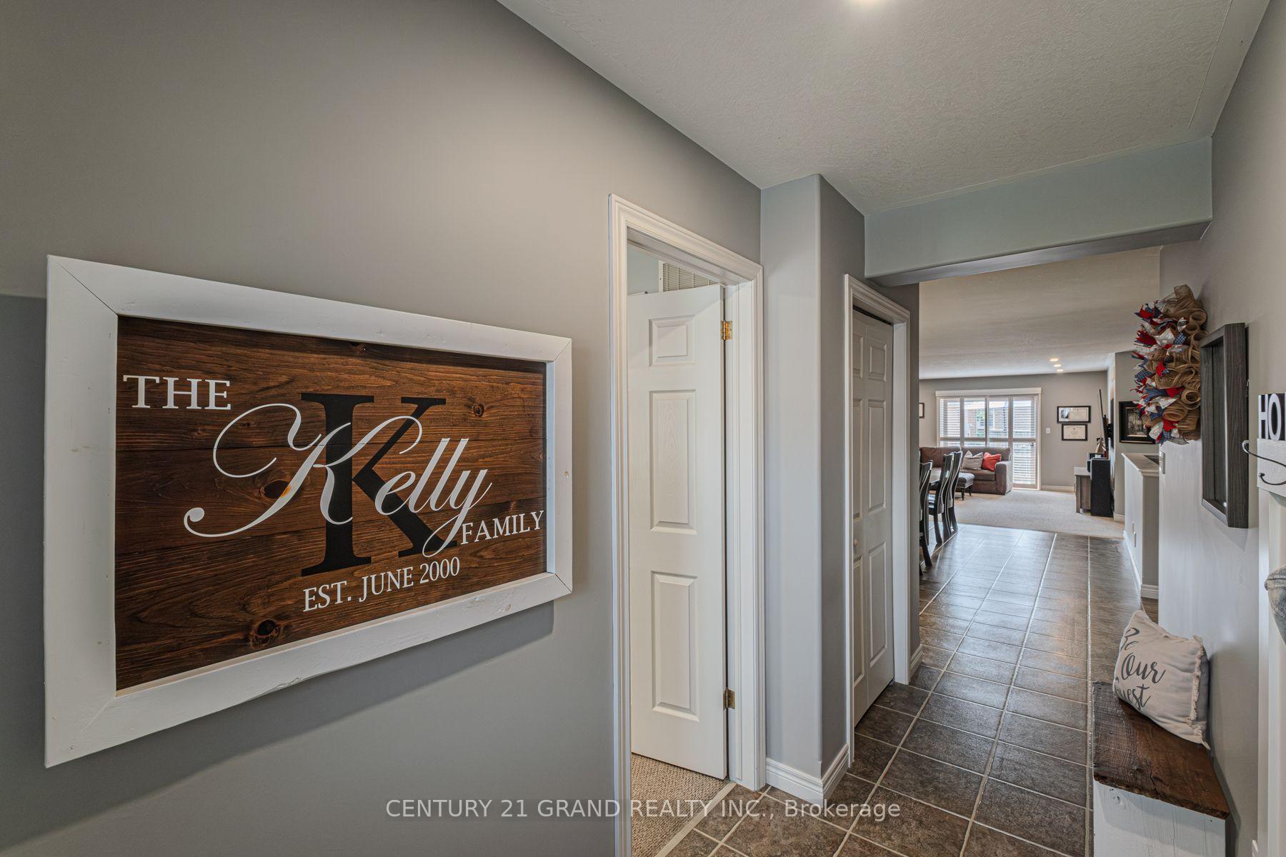 Photo 6 of Unit 16, 385 Park Road N, Brant, Brantford Twp — HOMEH