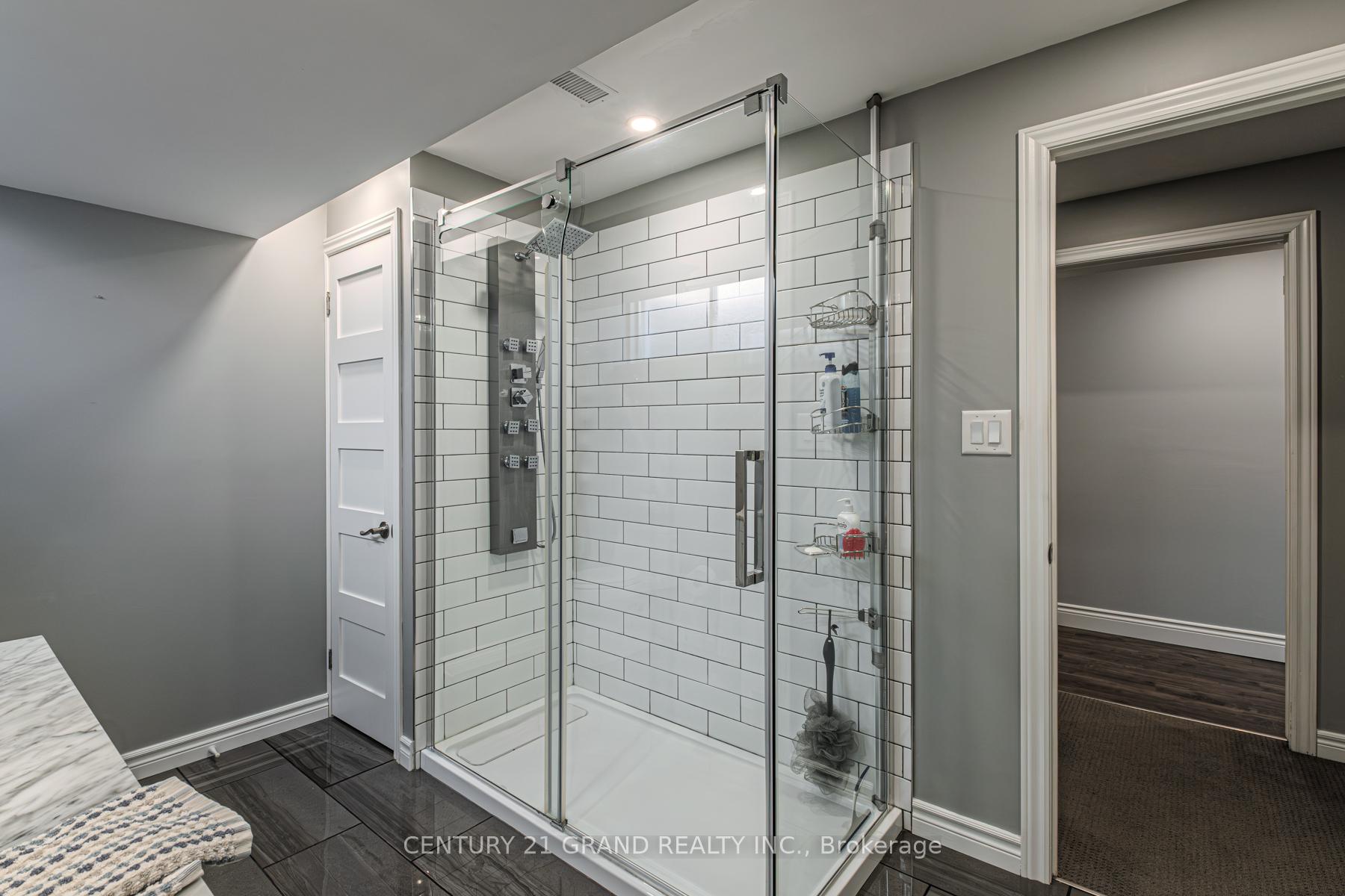 Photo 28 of Unit 16, 385 Park Road N, Brant, Brantford Twp — HOMEH