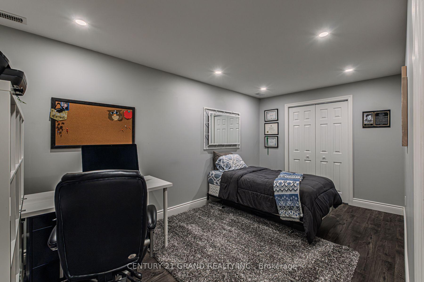 Photo 32 of Unit 16, 385 Park Road N, Brant, Brantford Twp — HOMEH