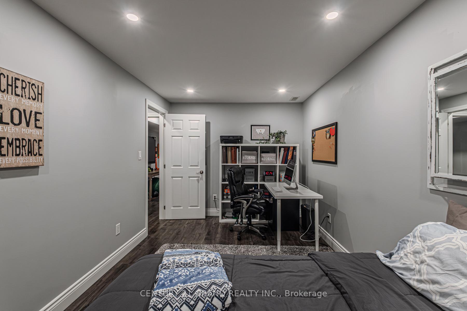 Photo 33 of Unit 16, 385 Park Road N, Brant, Brantford Twp — HOMEH