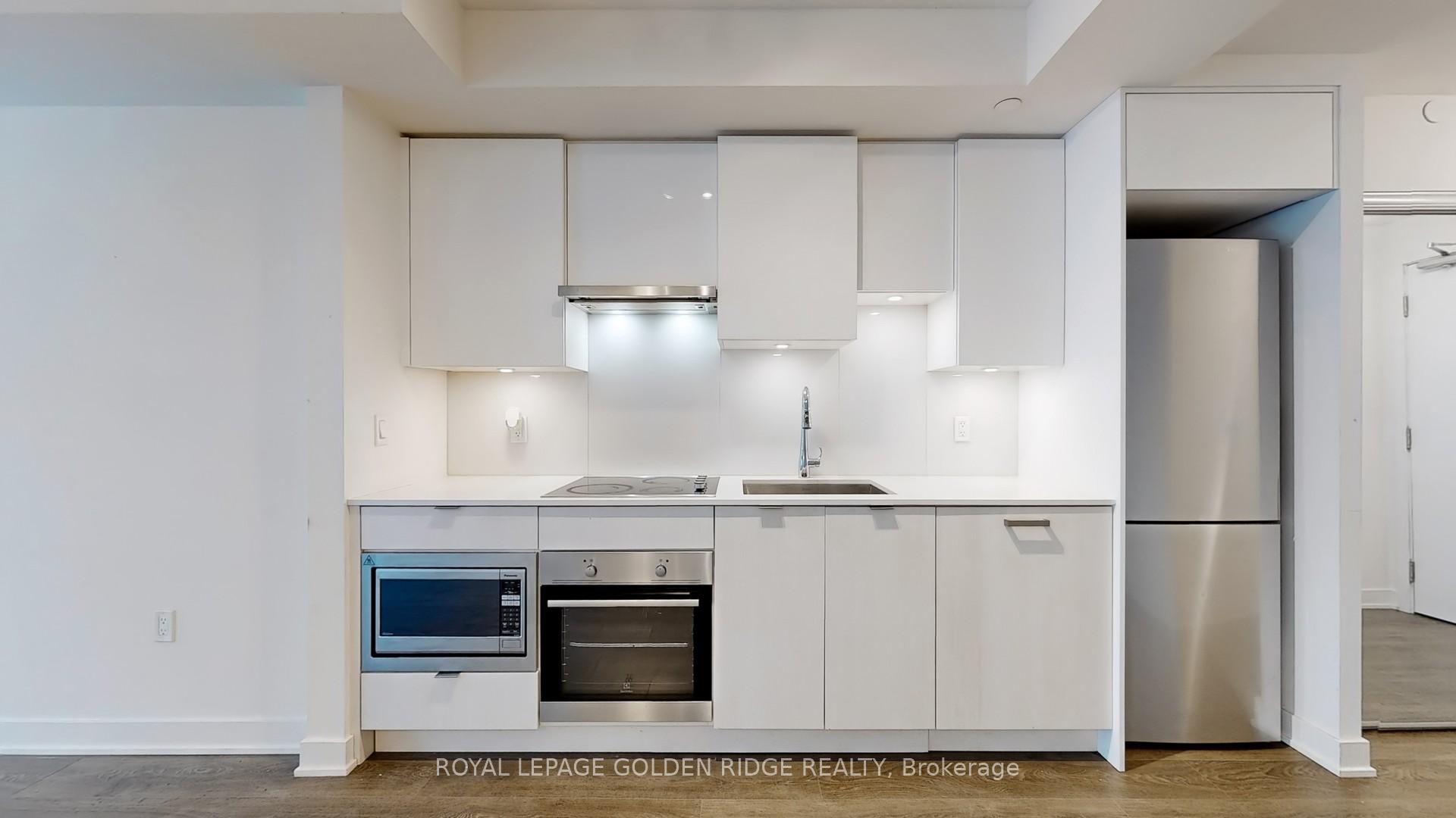 Photo 6 of Unit 2607, 99 Broadway Avenue, Toronto, Mount Pleasant West — HOMEH