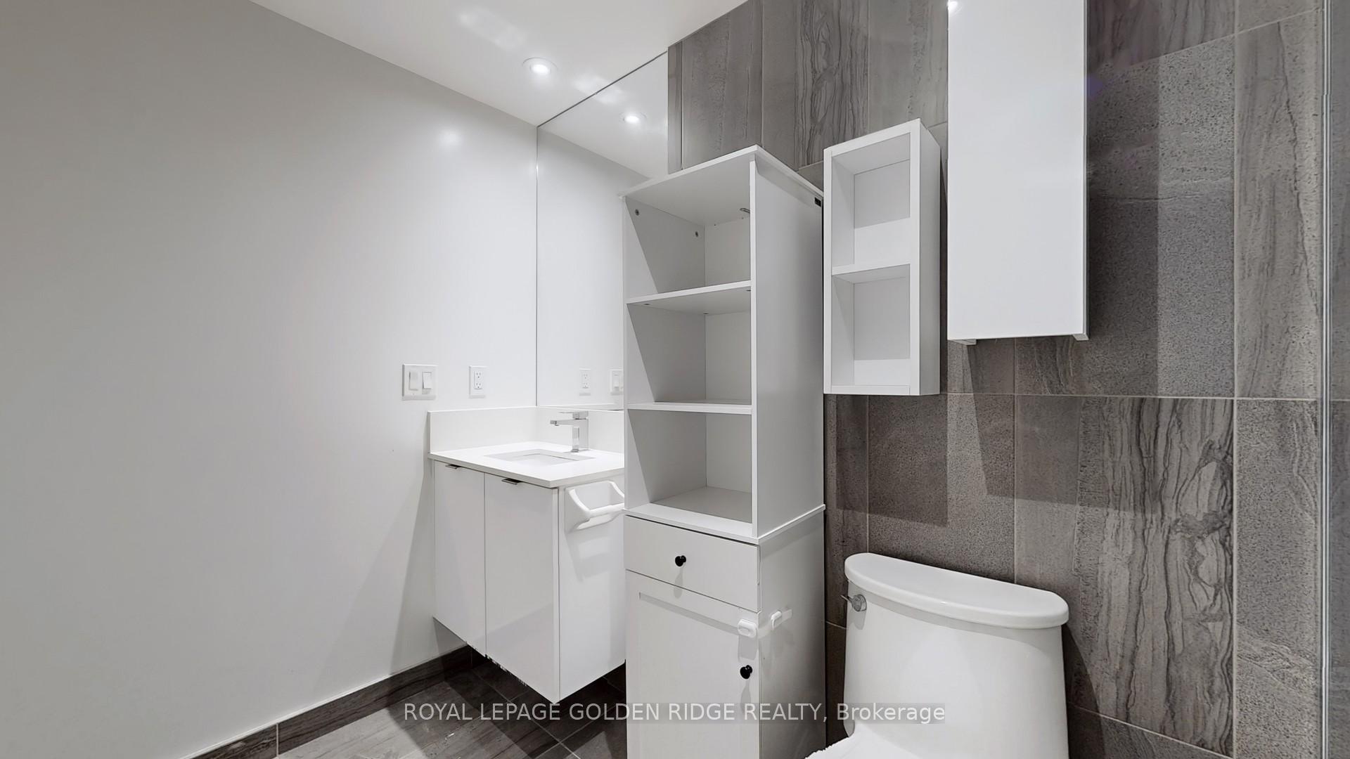 Photo 12 of Unit 2607, 99 Broadway Avenue, Toronto, Mount Pleasant West — HOMEH