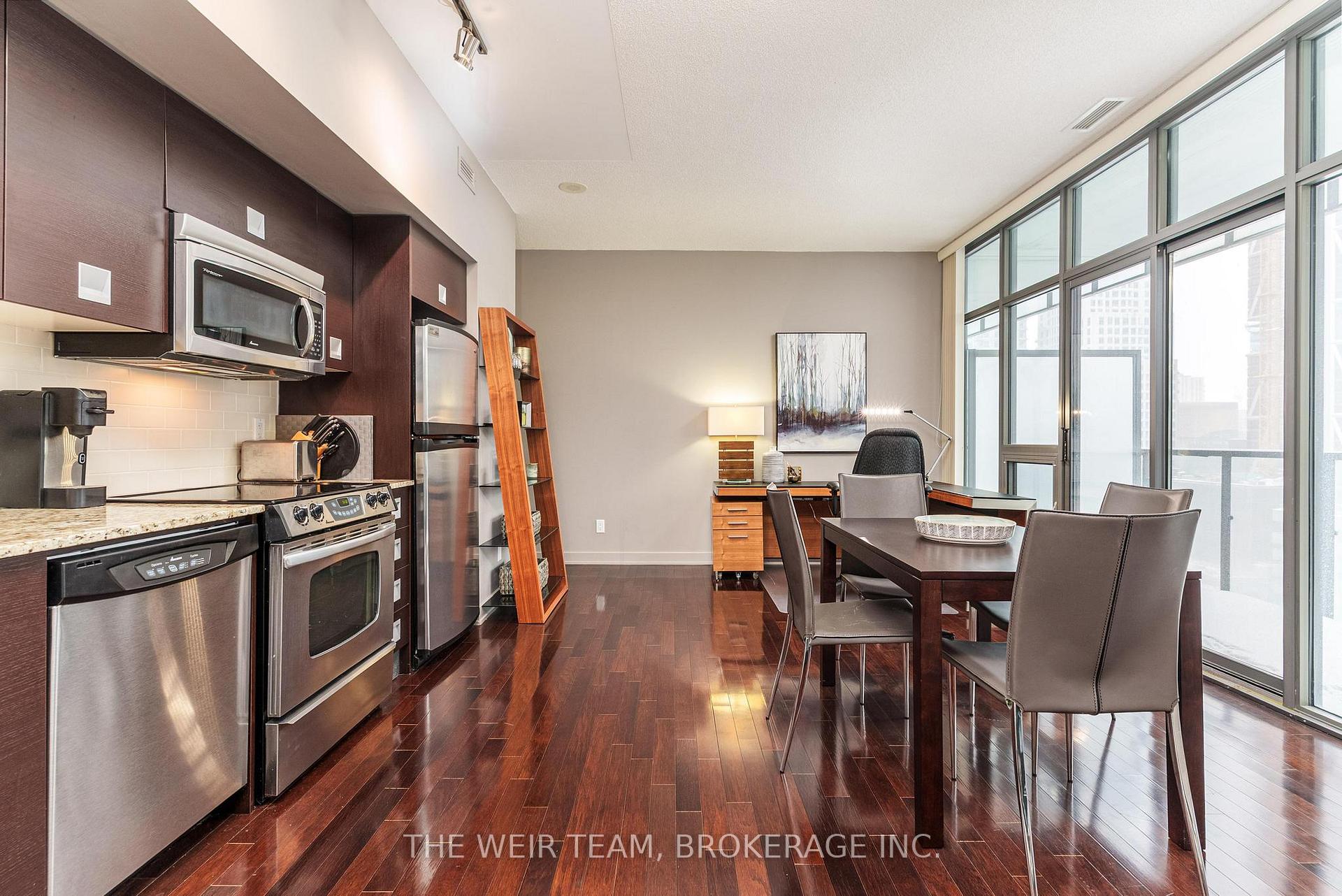 Photo 6 of Unit 1411, 33 Charles Street E, Toronto, Church-Yonge Corridor — HOMEH