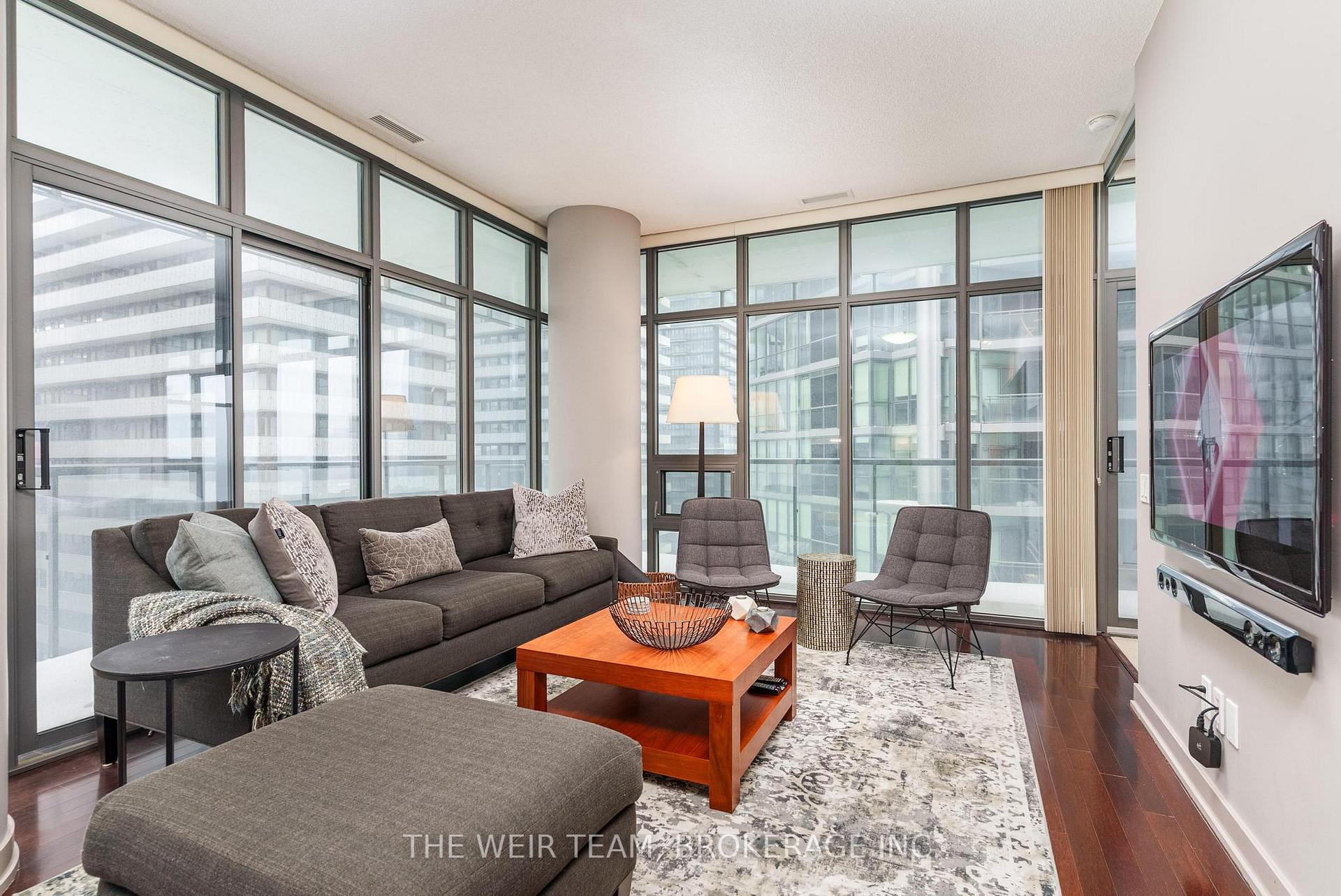 Photo 9 of Unit 1411, 33 Charles Street E, Toronto, Church-Yonge Corridor — HOMEH