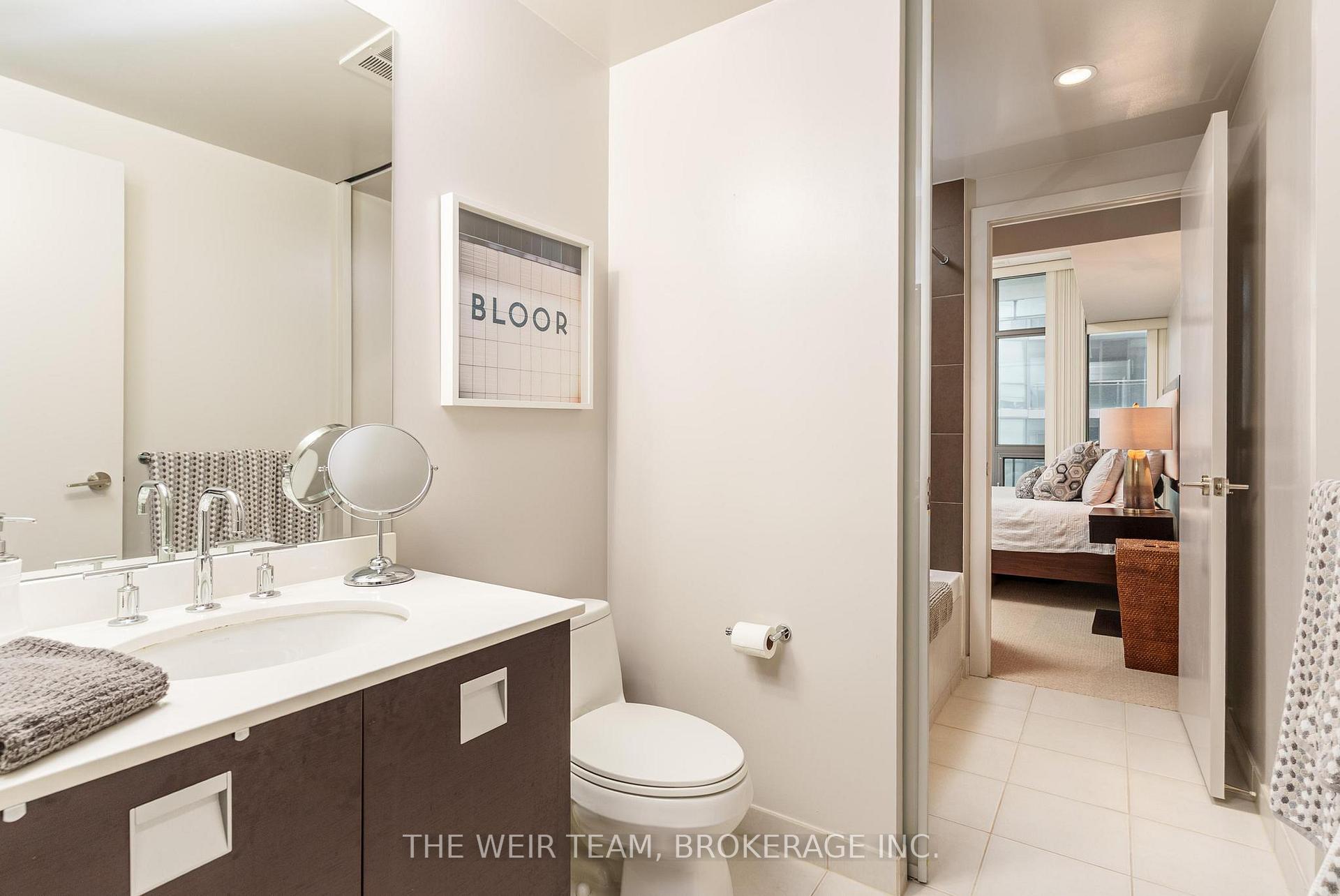 Photo 17 of Unit 1411, 33 Charles Street E, Toronto, Church-Yonge Corridor — HOMEH