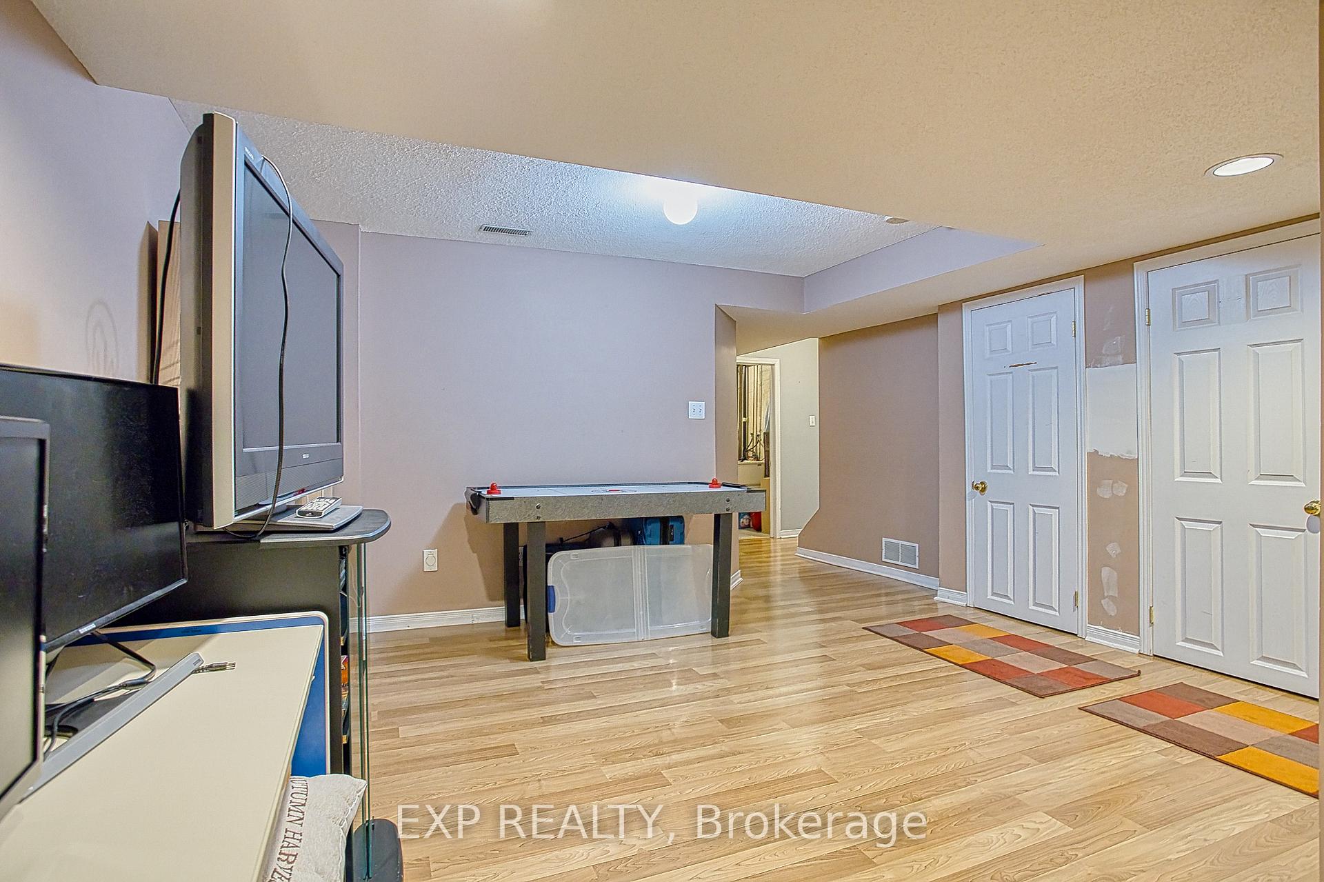 Photo 30 of Unit 9, 100 Vineberg Drive, Hamilton, Allison — HOMEH
