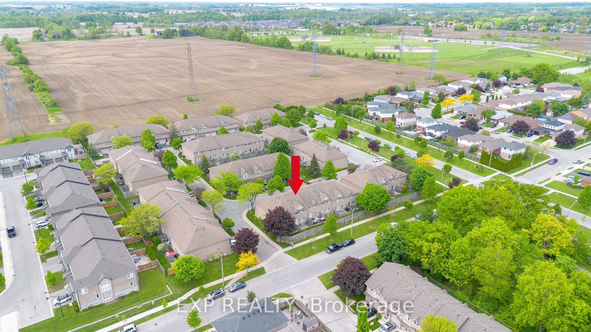 Photo 36 of Unit 9, 100 Vineberg Drive, Hamilton, Allison — HOMEH