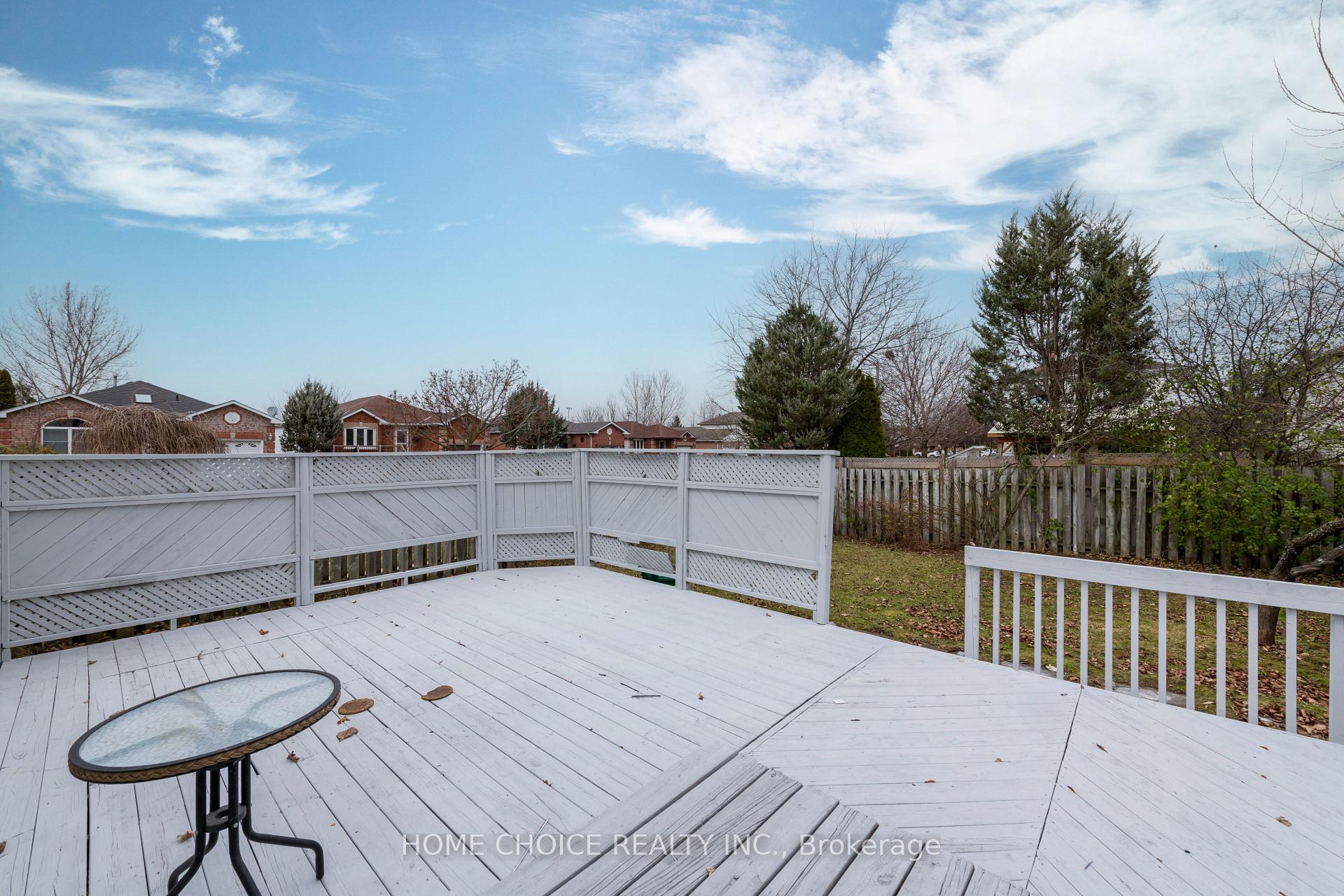 Photo 37 of 17 Orok Lane, Barrie, Grove East — HOMEH