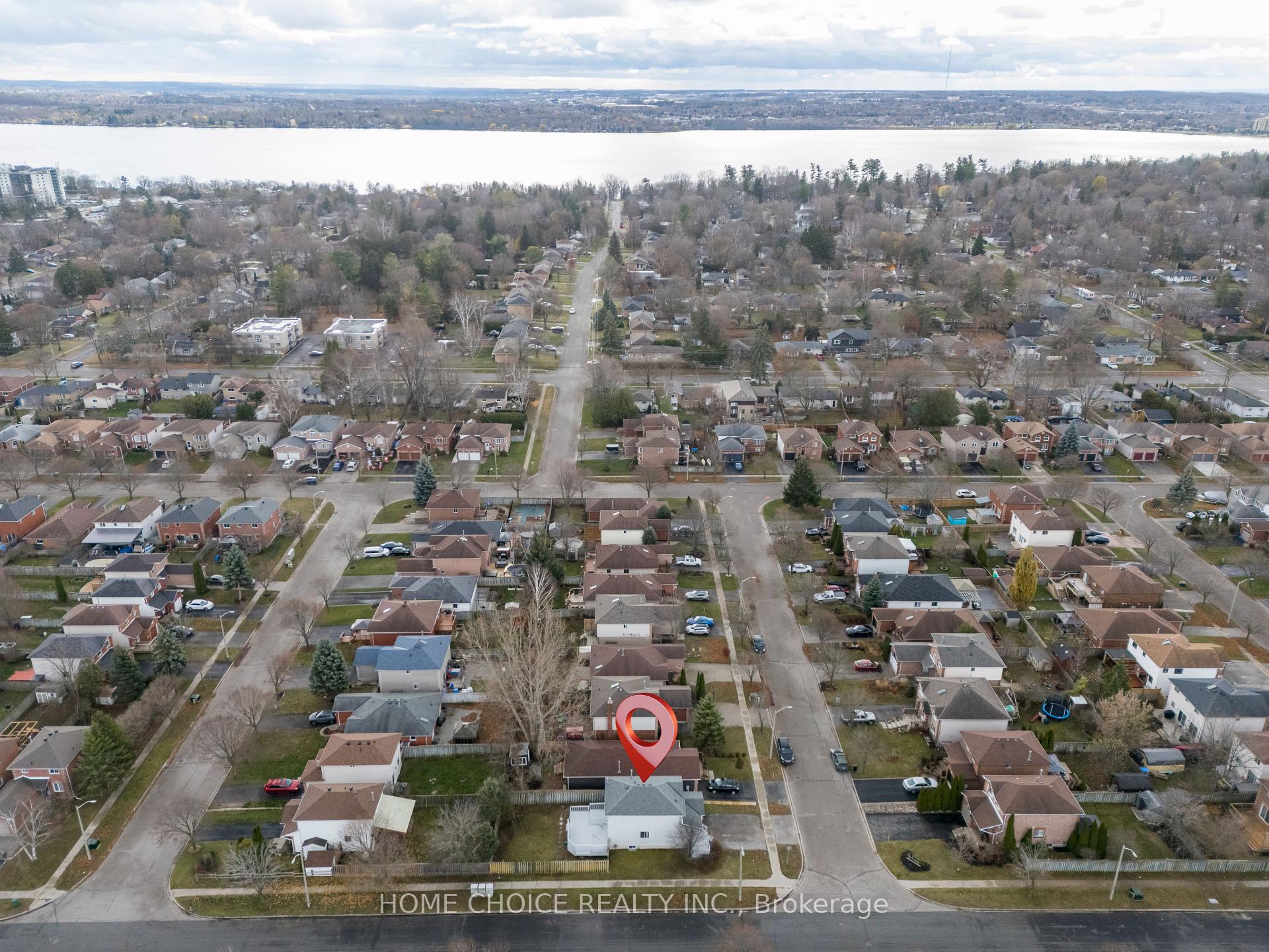 Photo 35 of 17 Orok Lane, Barrie, Grove East — HOMEH