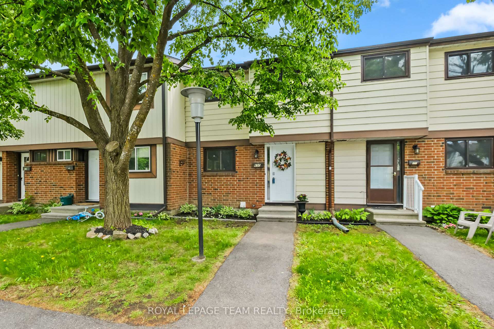 Photo 1 of Unit C, 65 Foxfield Drive, Ottawa, Barrhaven - Knollsbrook — HOMEH