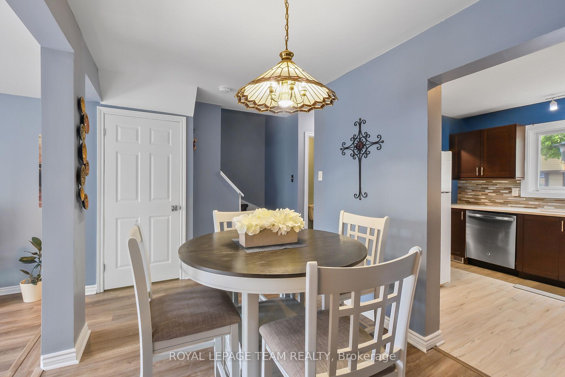 Photo 13 of Unit C, 65 Foxfield Drive, Ottawa, Barrhaven - Knollsbrook — HOMEH