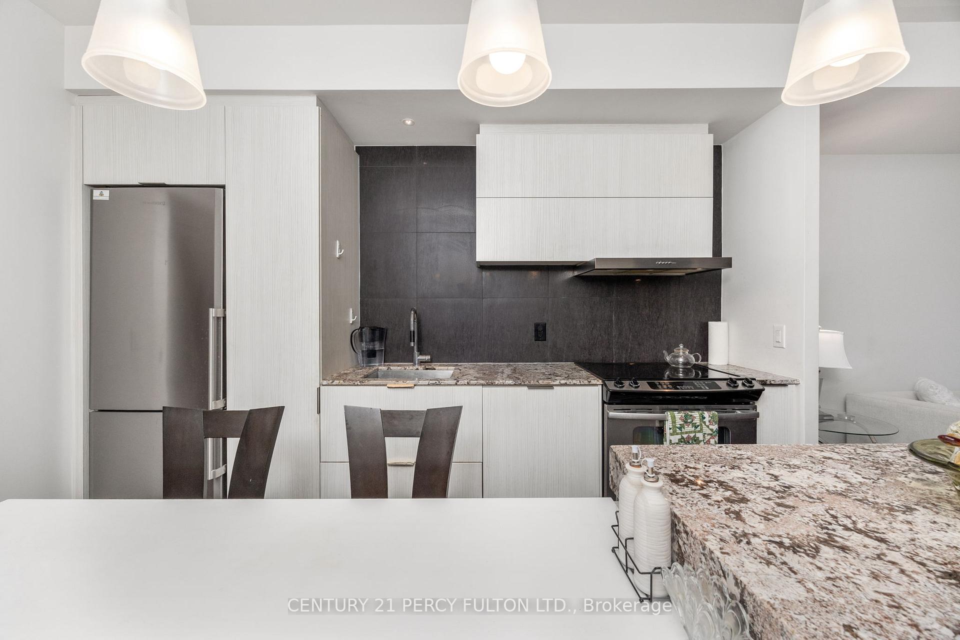 Photo 6 of Unit 713, 101 Charles Street E, Toronto, Church-Yonge Corridor — HOMEH