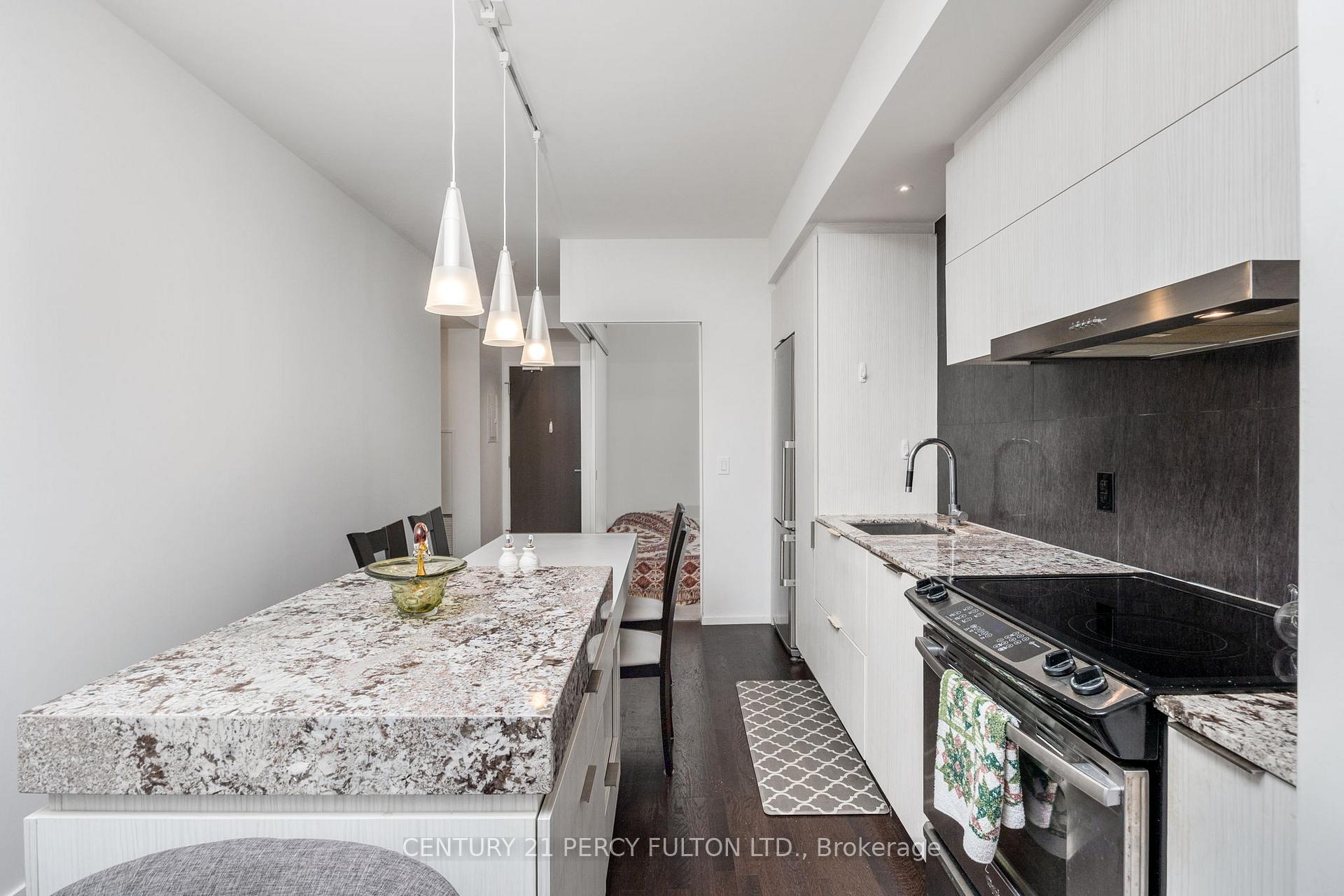 Photo 7 of Unit 713, 101 Charles Street E, Toronto, Church-Yonge Corridor — HOMEH