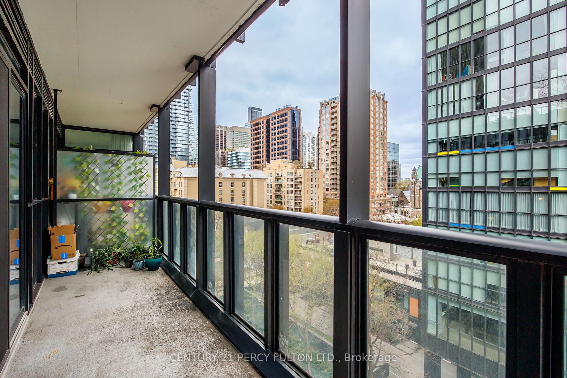 Photo 21 of Unit 713, 101 Charles Street E, Toronto, Church-Yonge Corridor — HOMEH