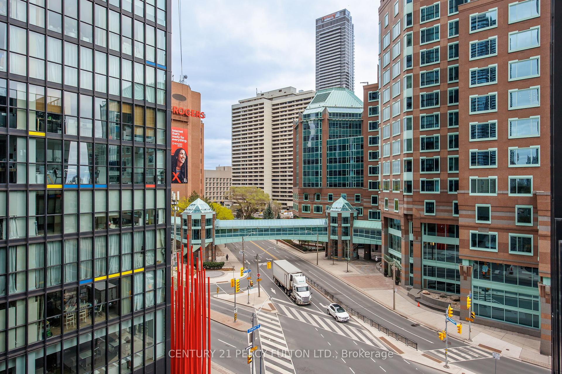 Photo 22 of Unit 713, 101 Charles Street E, Toronto, Church-Yonge Corridor — HOMEH