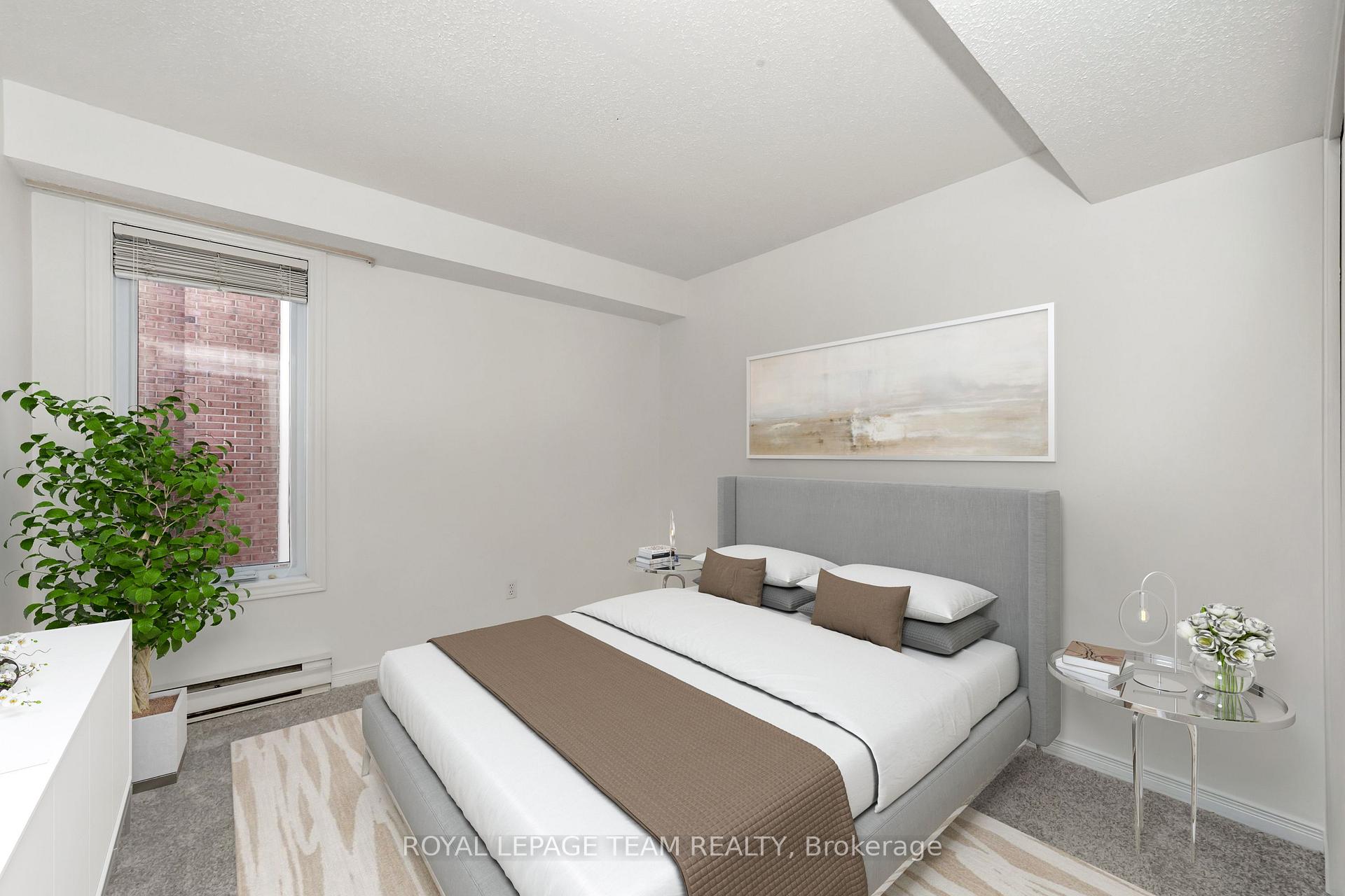 Photo 16 of Unit 404C, 997 North River Road, Ottawa, Overbrook — HOMEH