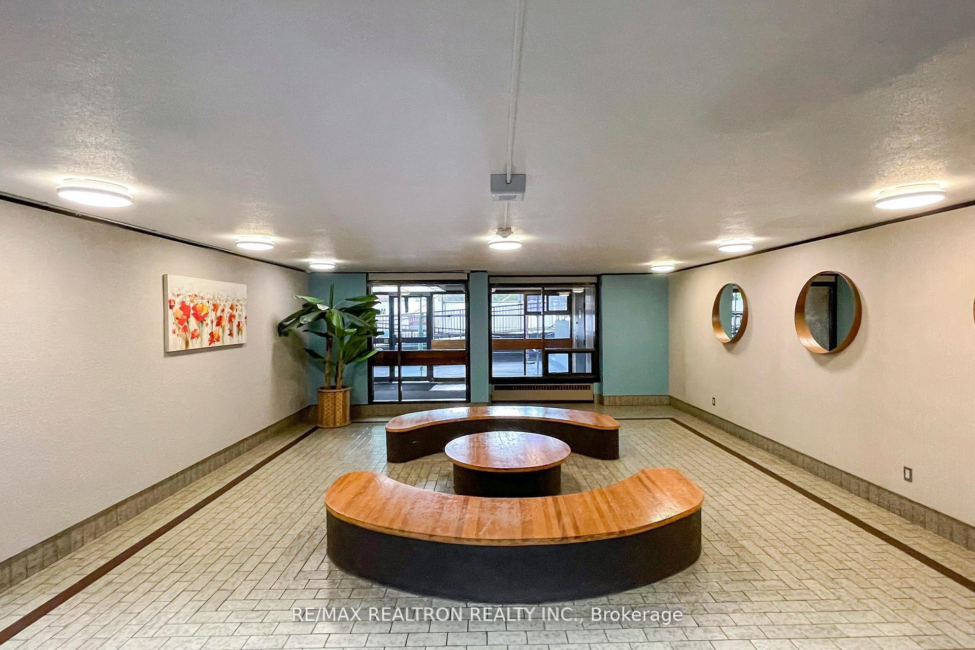 Photo 2 of Unit 3406, 3 Massey Square, Toronto, Crescent Town — HOMEH