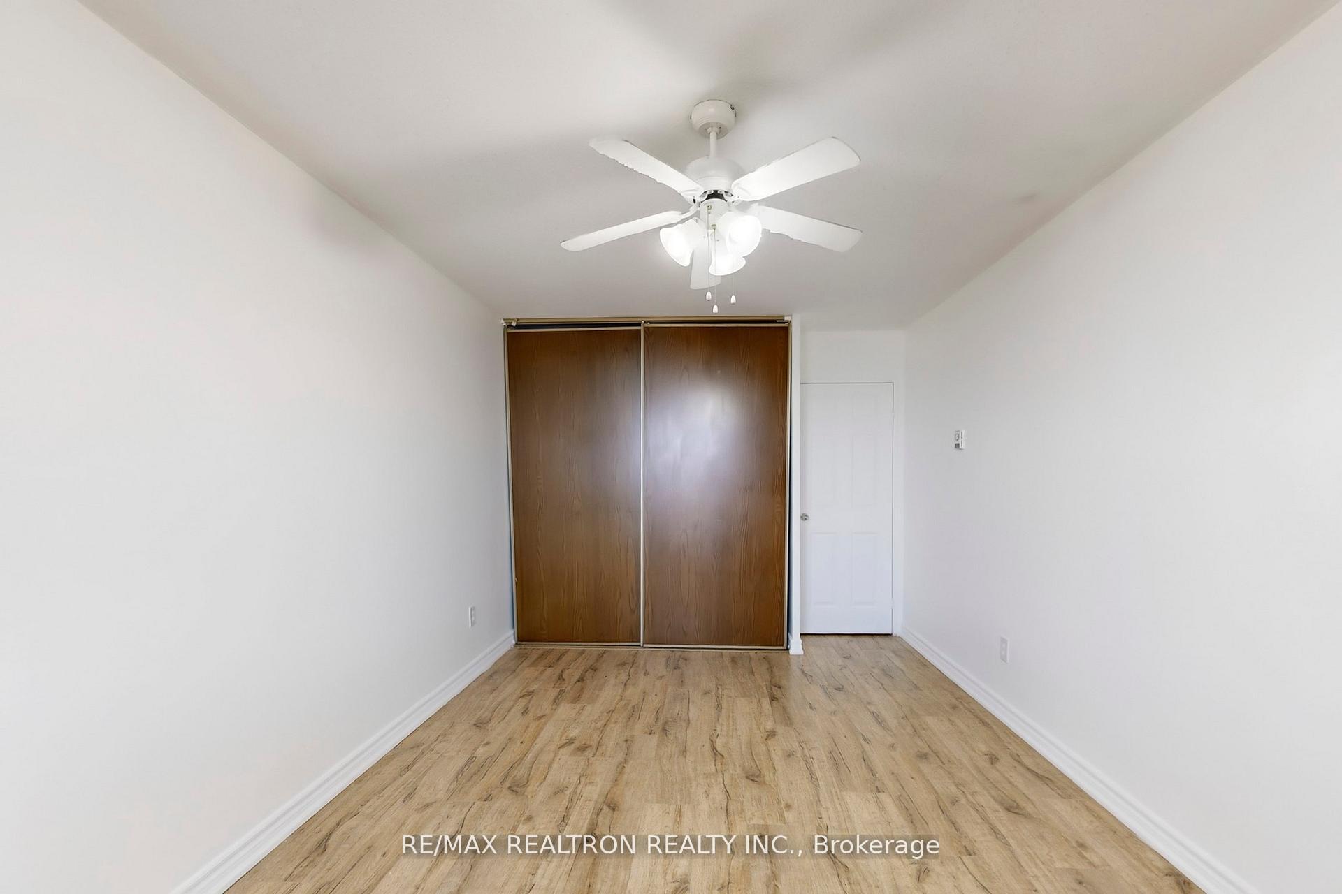 Photo 12 of Unit 3406, 3 Massey Square, Toronto, Crescent Town — HOMEH