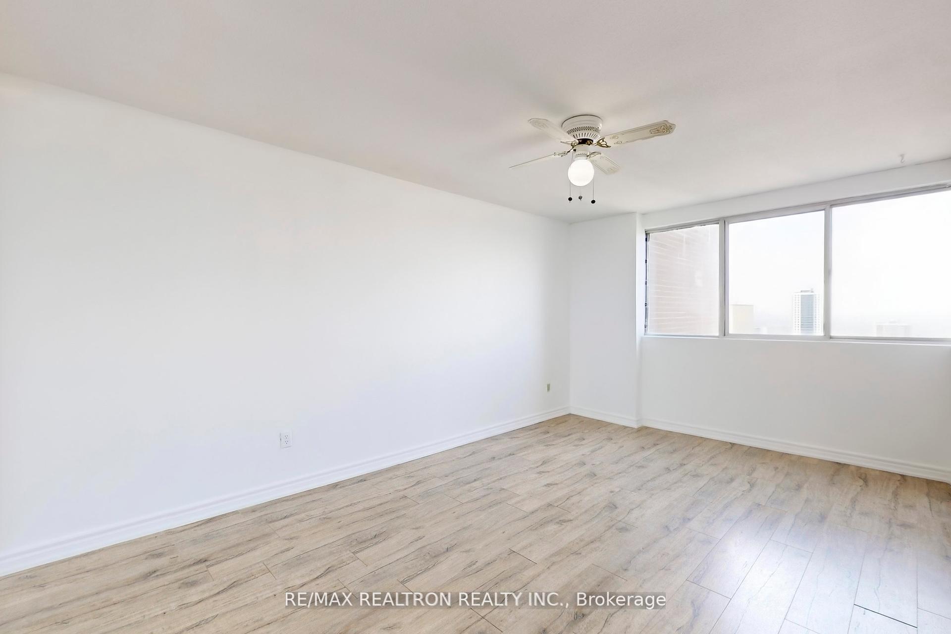 Photo 13 of Unit 3406, 3 Massey Square, Toronto, Crescent Town — HOMEH
